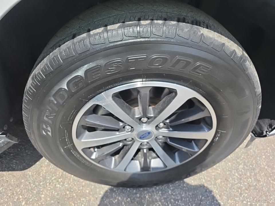 FORD EXPEDITION - 10