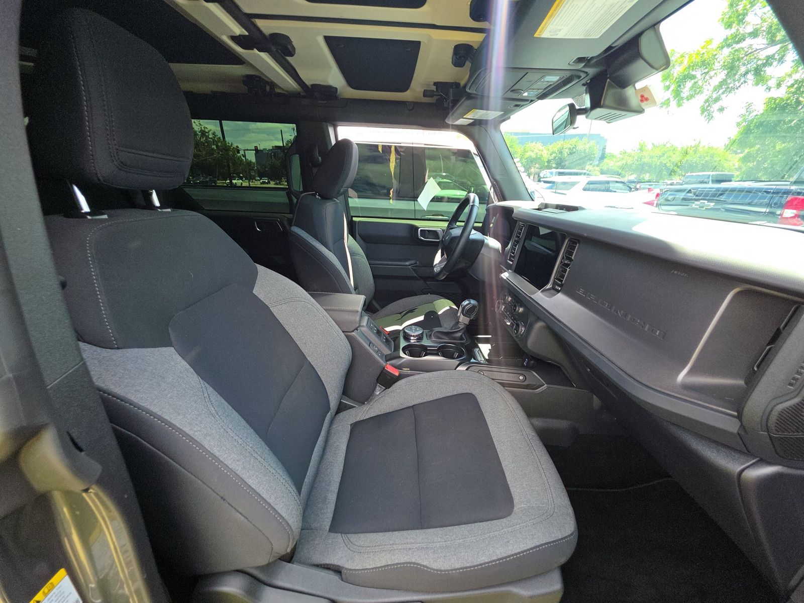 FORD BRONCO - 9