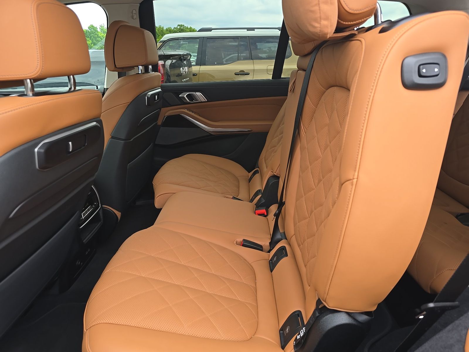 2026 BMW X7 xDrive40i AWD