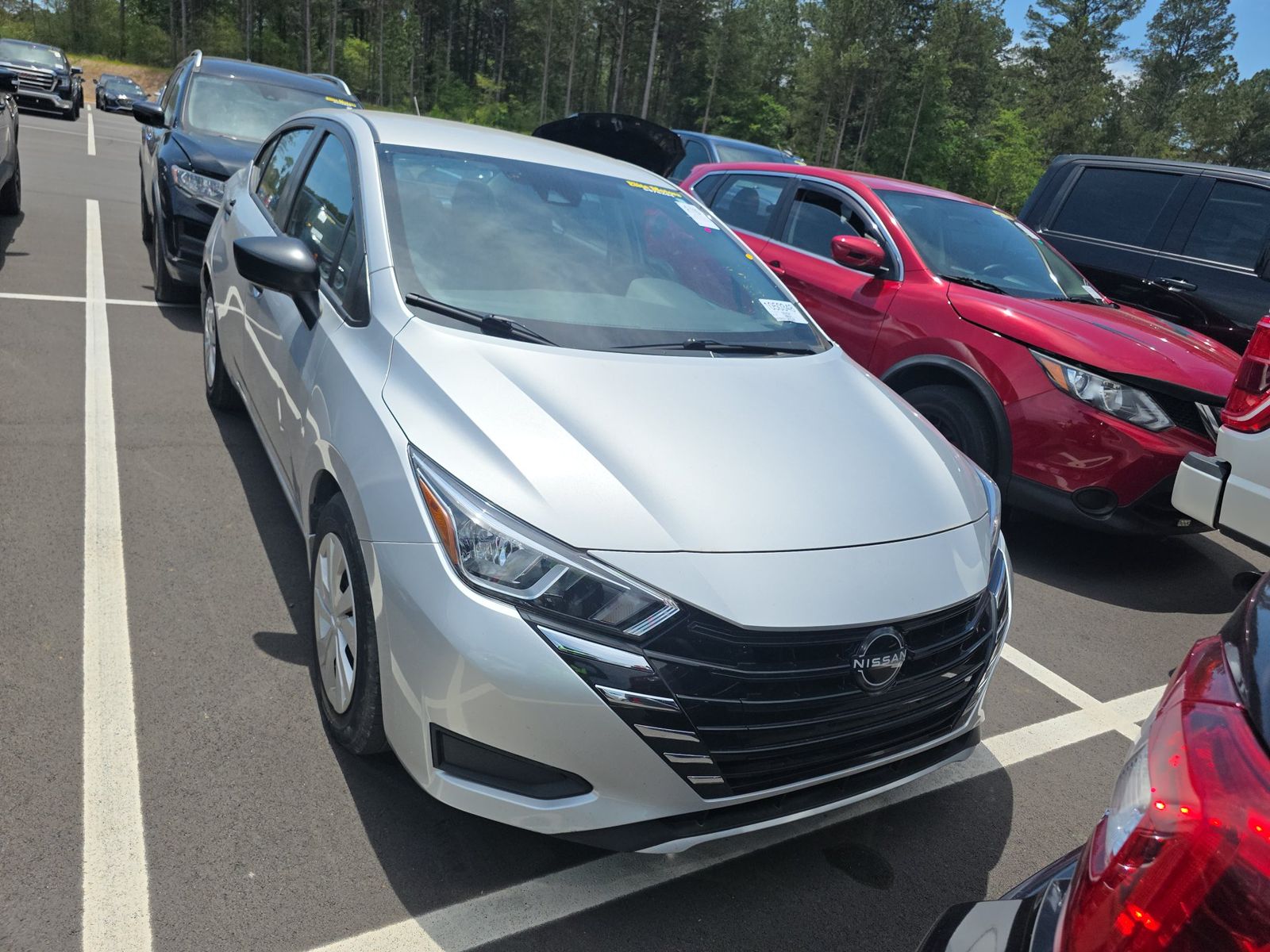NISSAN VERSA - 3