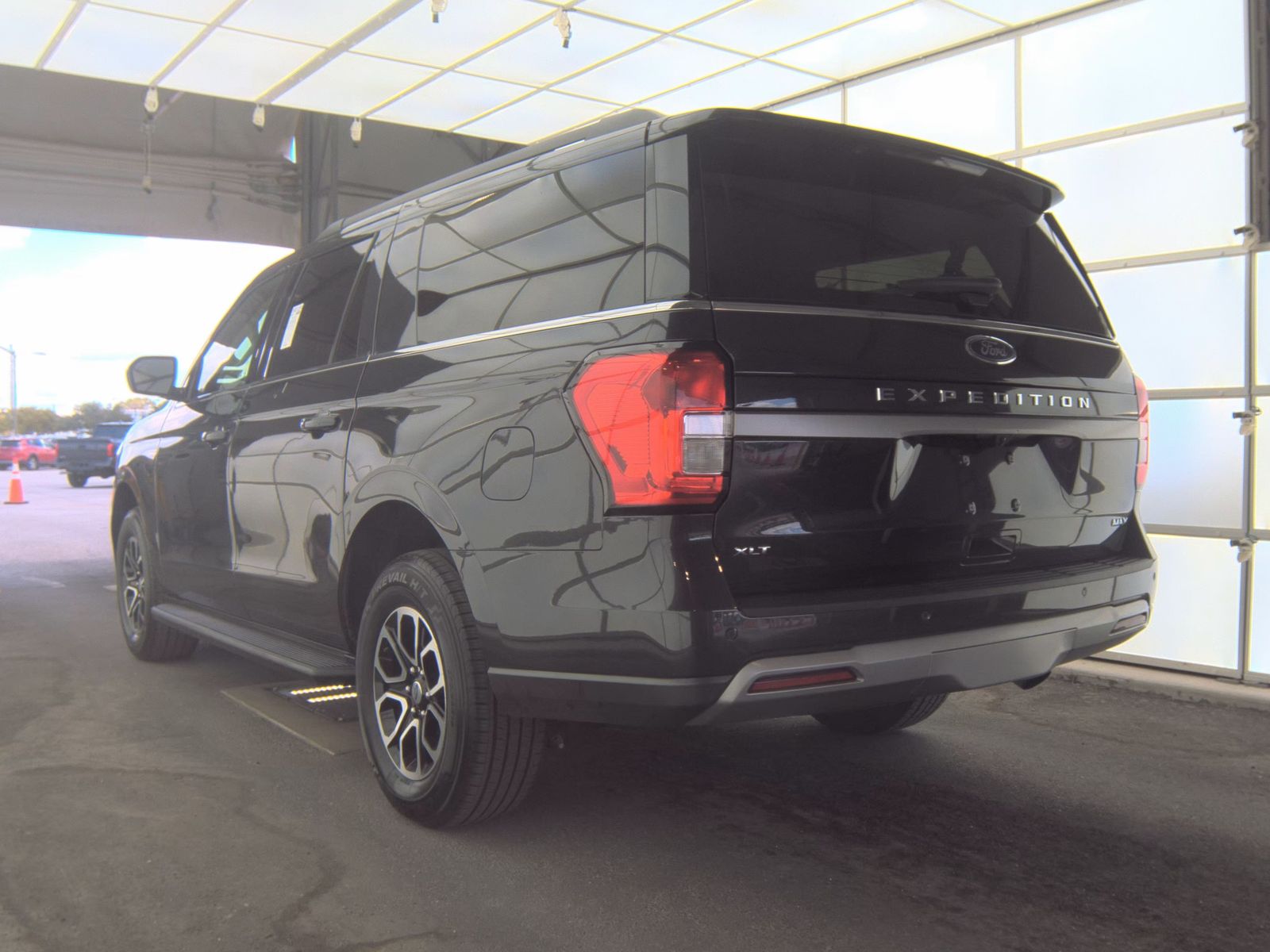 FORD EXPEDITION MAX - 9