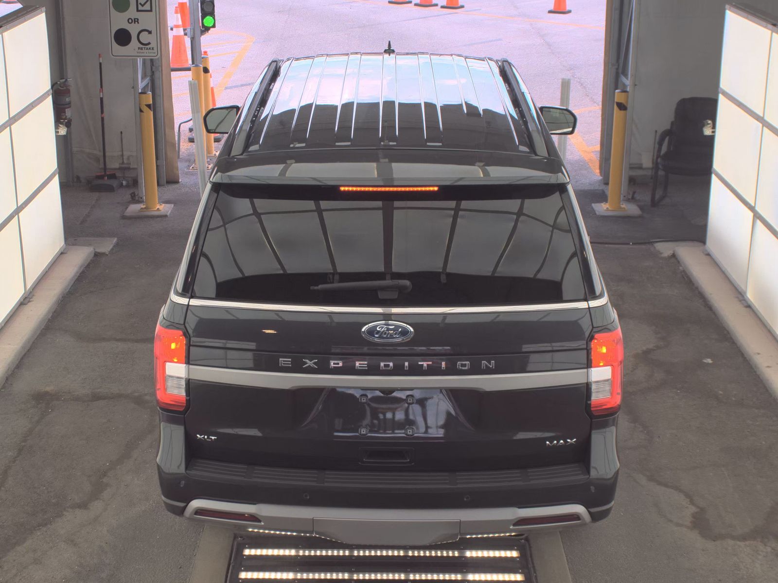 FORD EXPEDITION MAX - 7