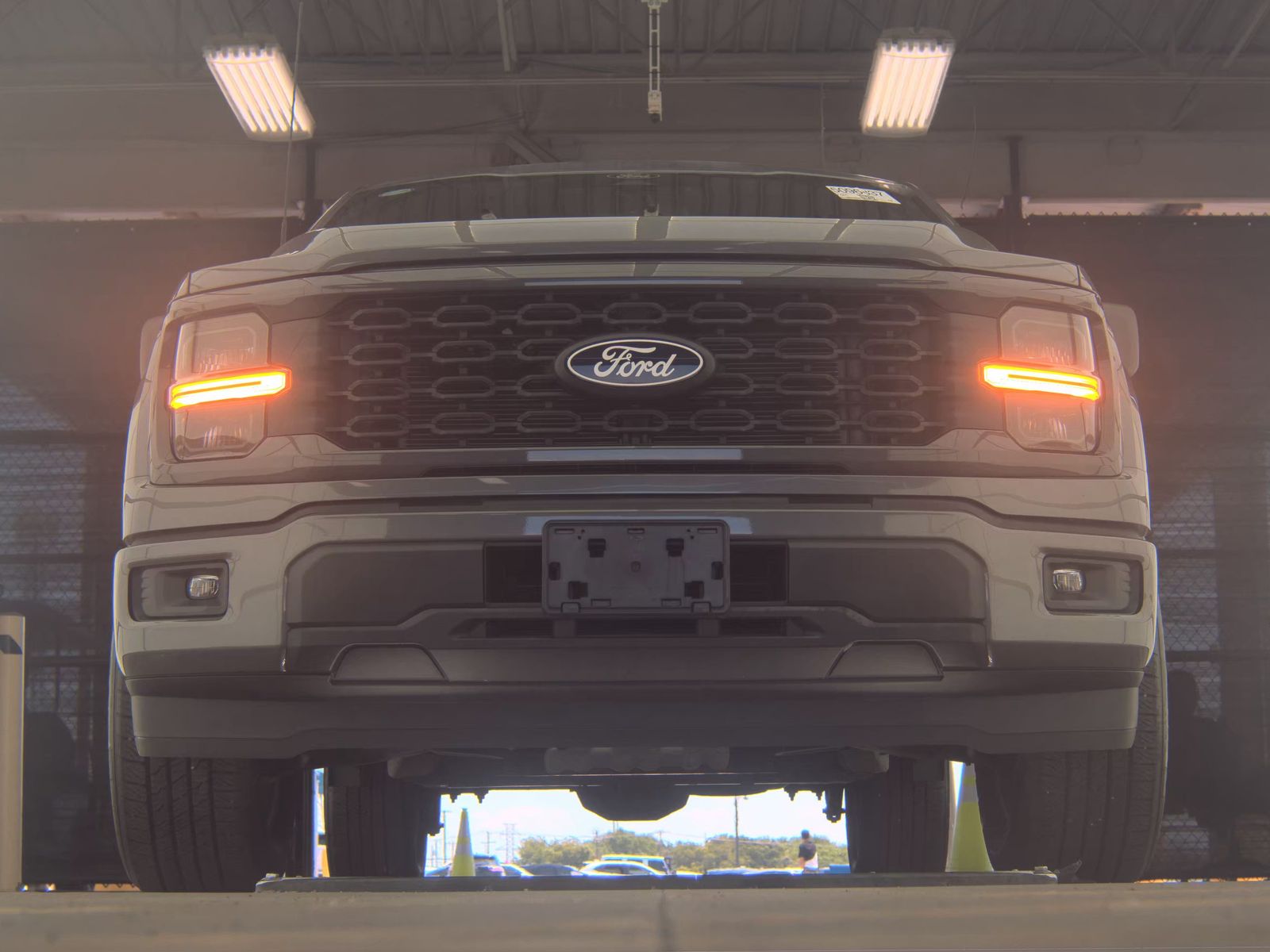 FORD F-150 - 4
