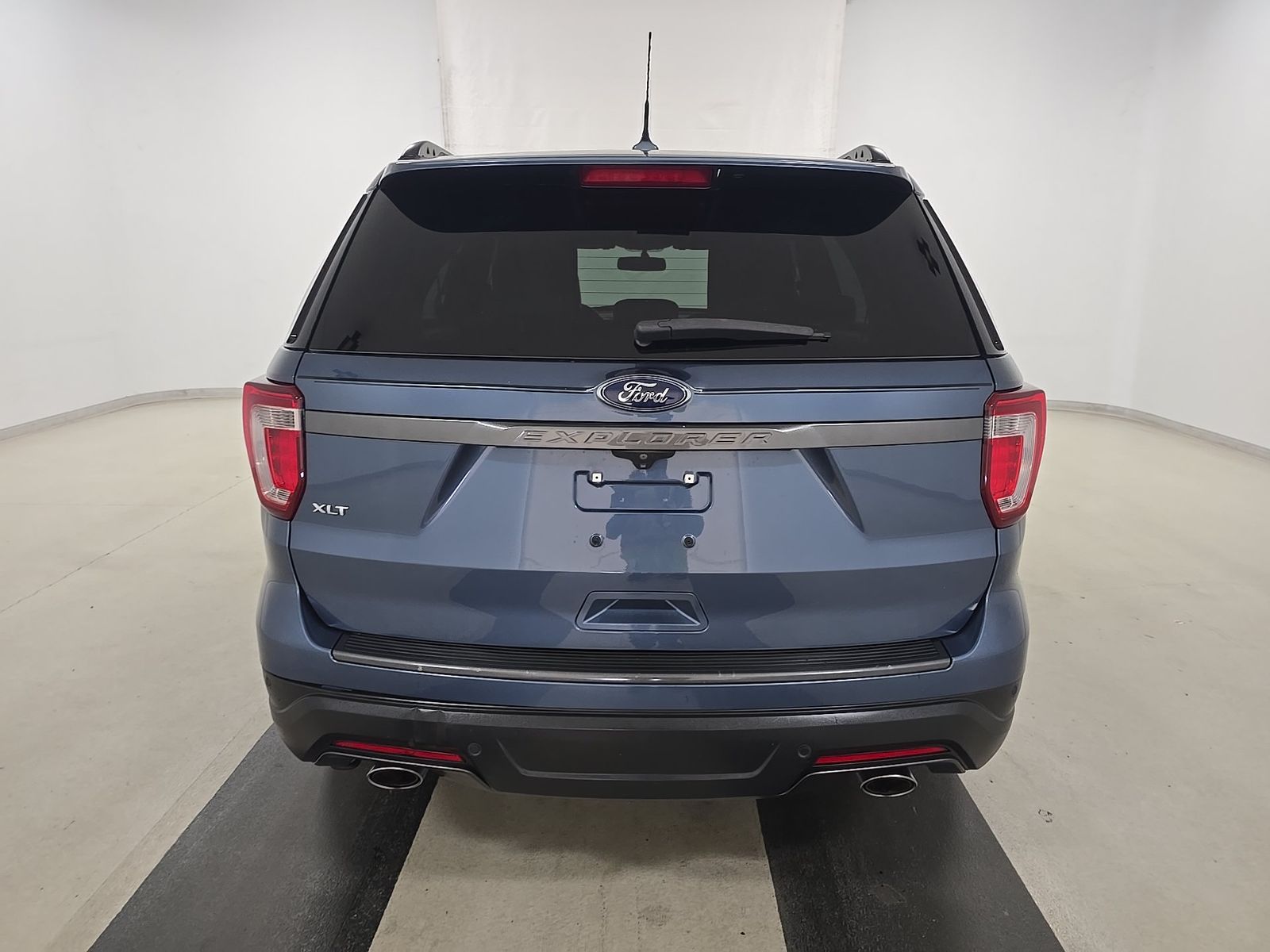 FORD EXPLORER - 6
