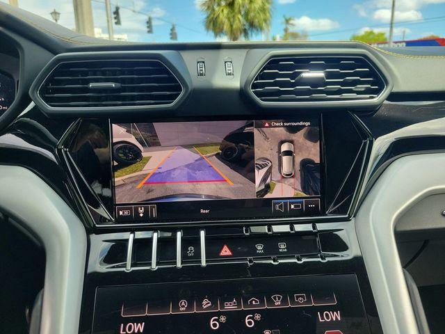 2020 Lamborghini Urus Base AWD