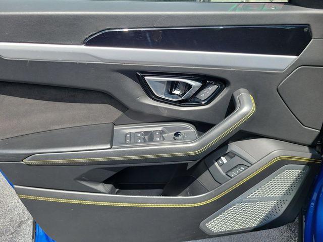 2020 Lamborghini Urus Base AWD