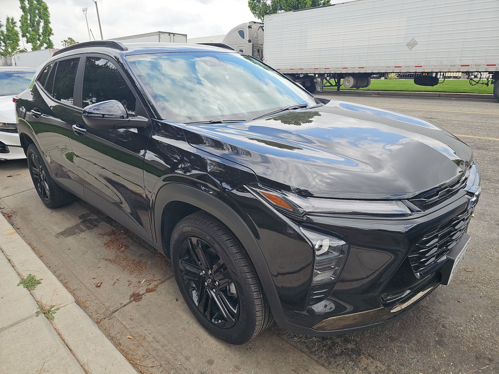 CHEVROLET TRAX - 4