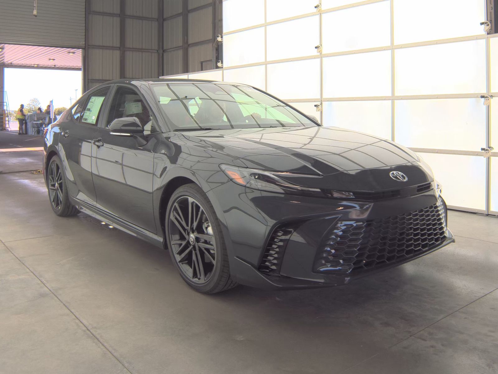 TOYOTA CAMRY - 4