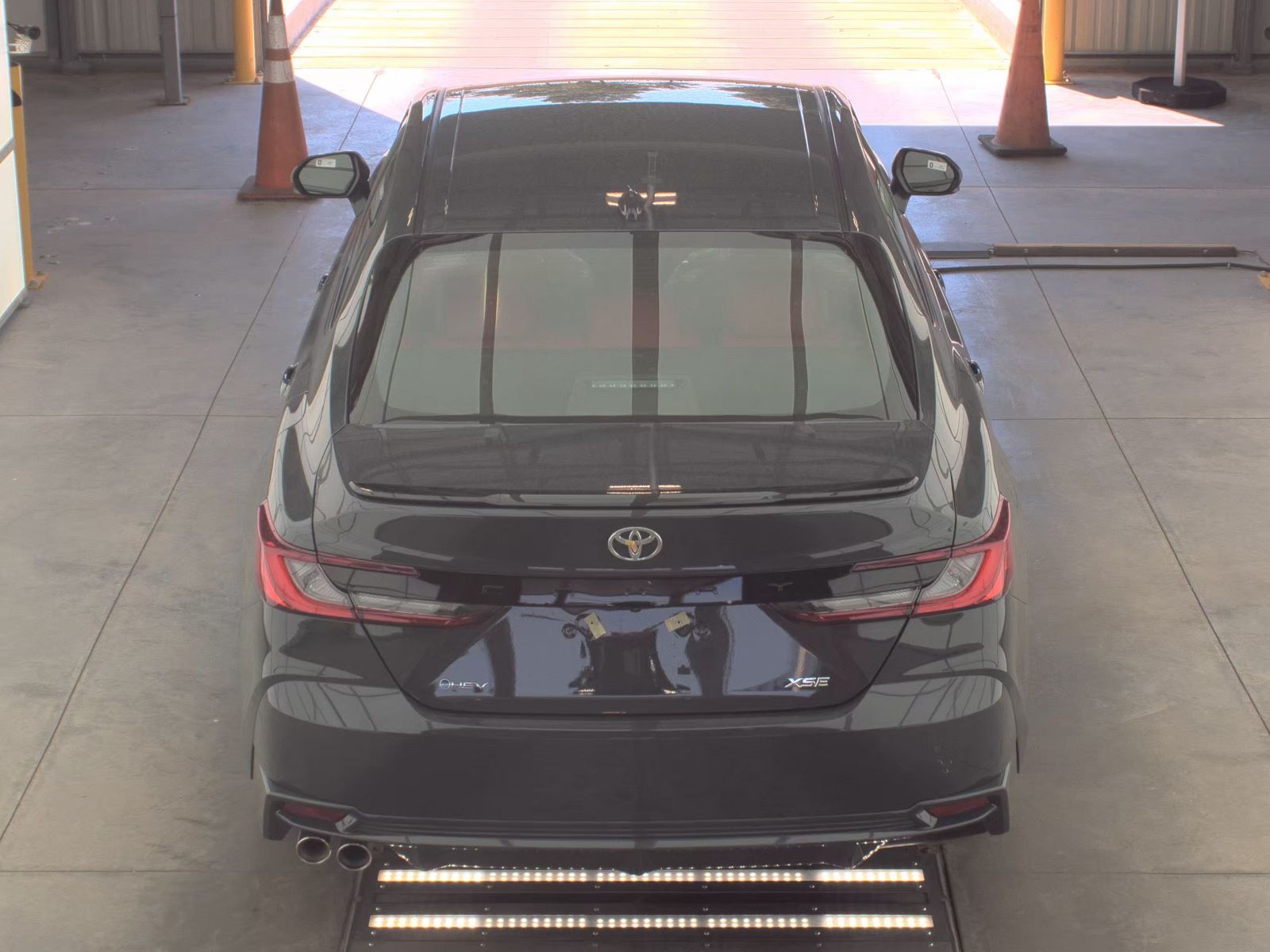 TOYOTA CAMRY - 6