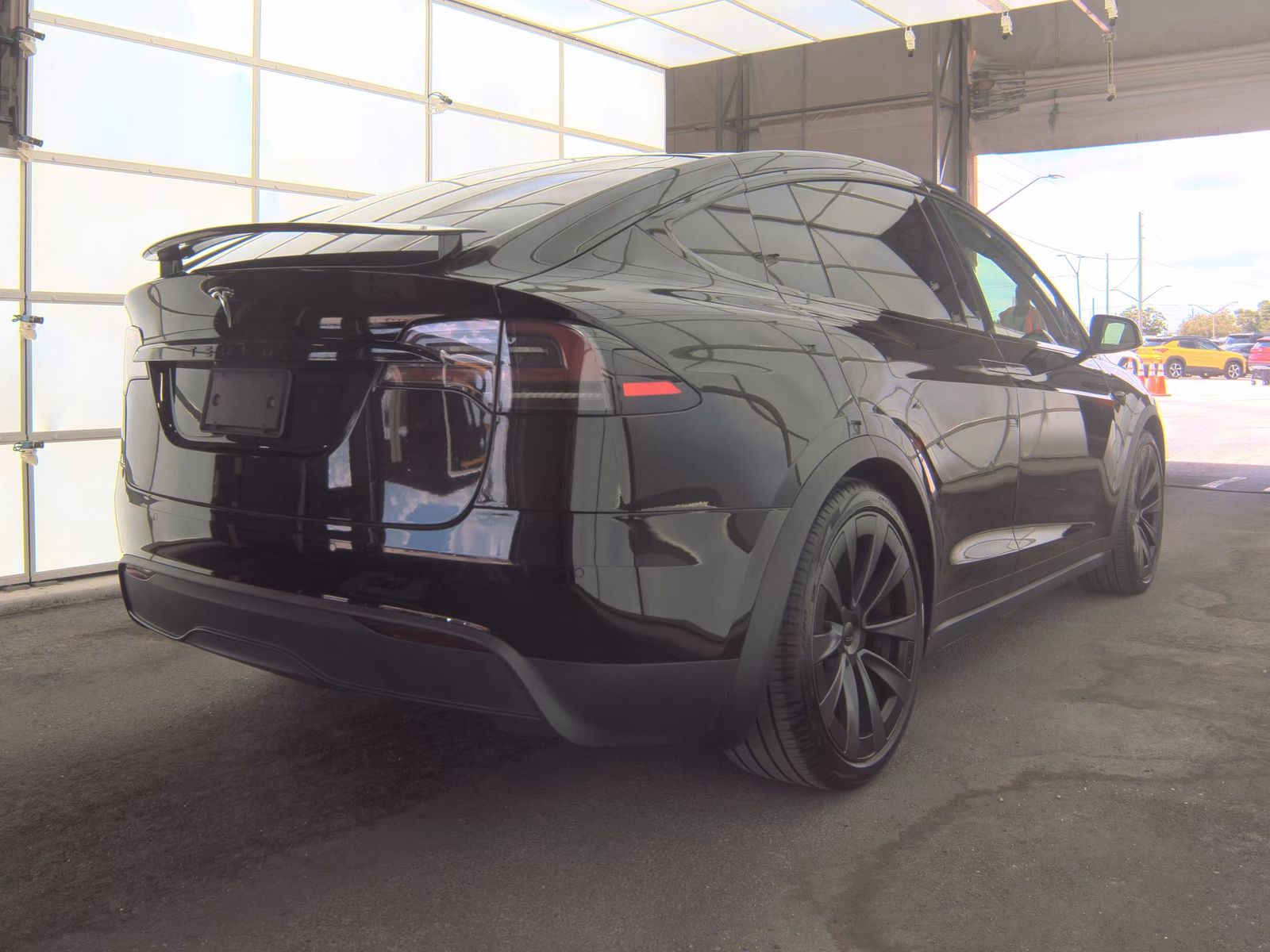 TESLA MODEL X - 6