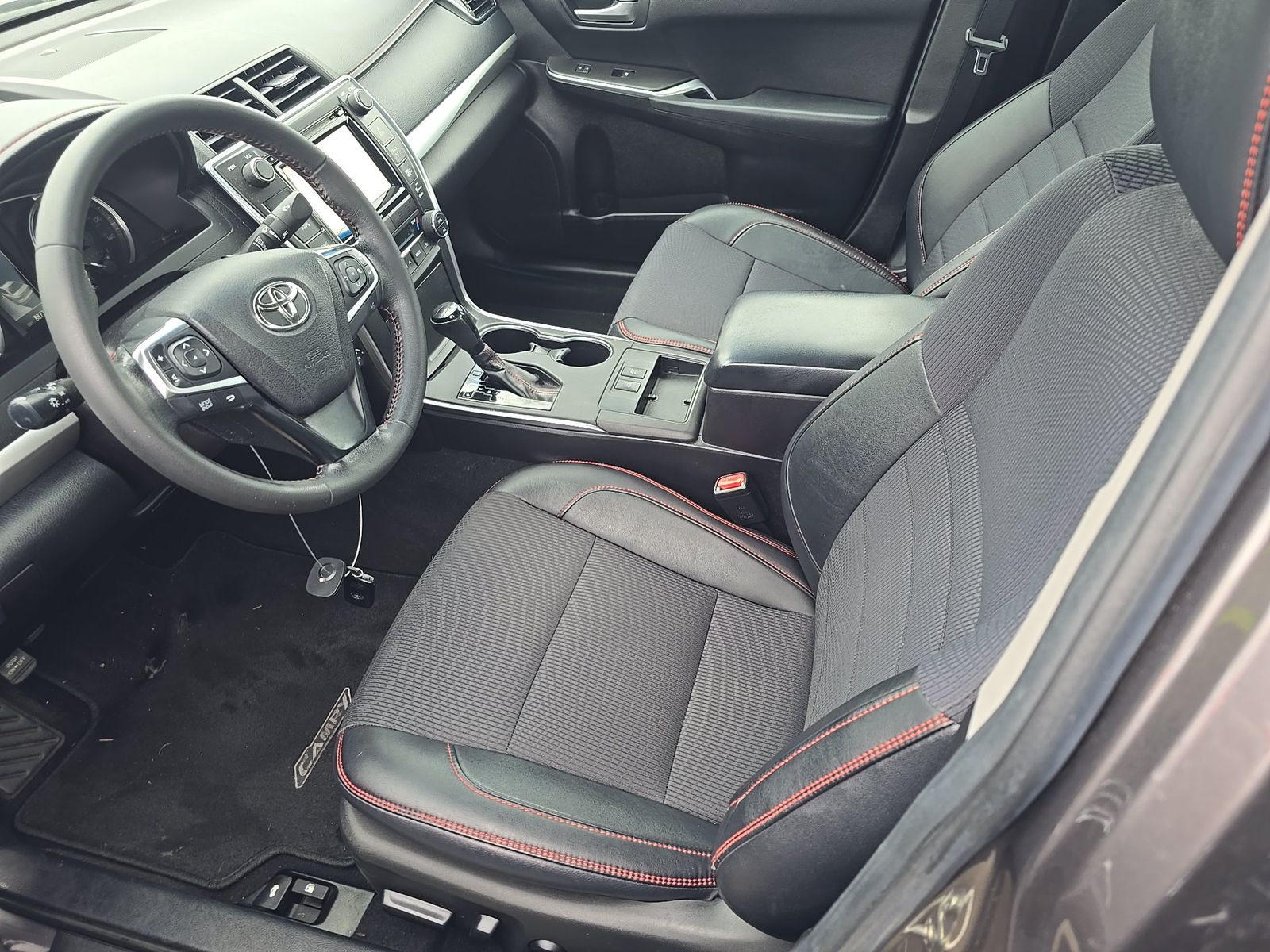 TOYOTA CAMRY - 8