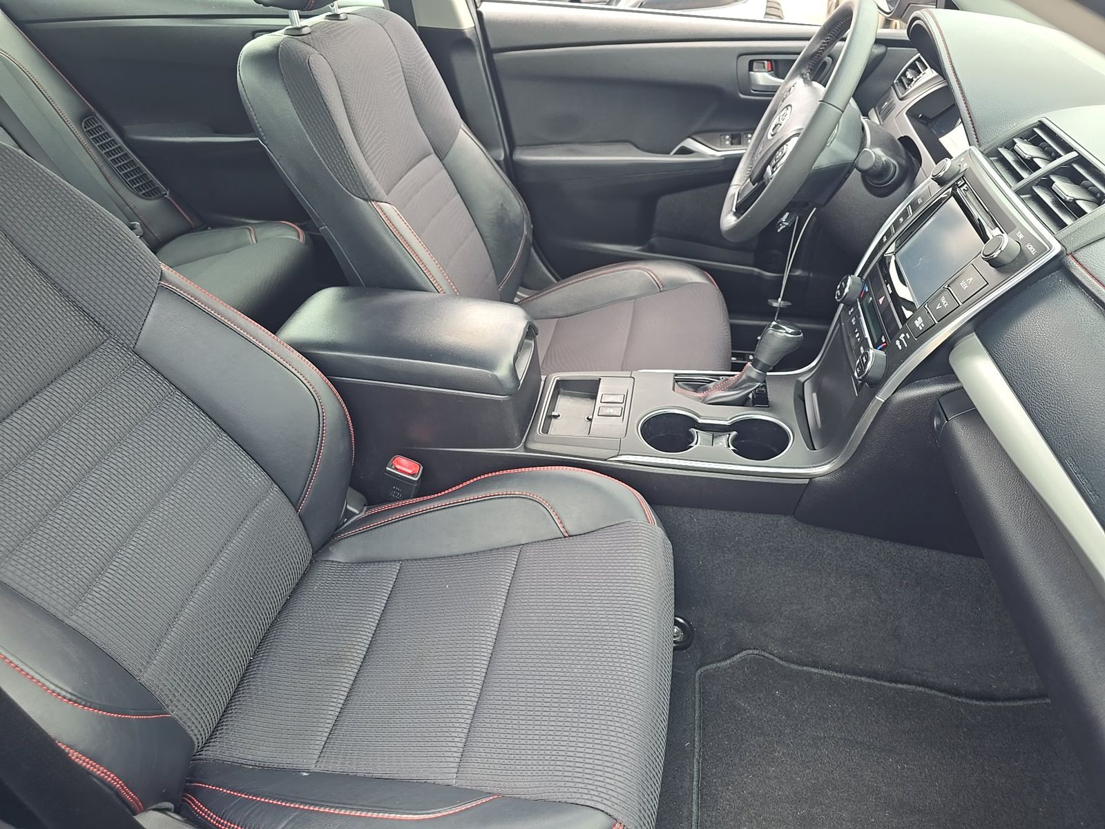 TOYOTA CAMRY - 9