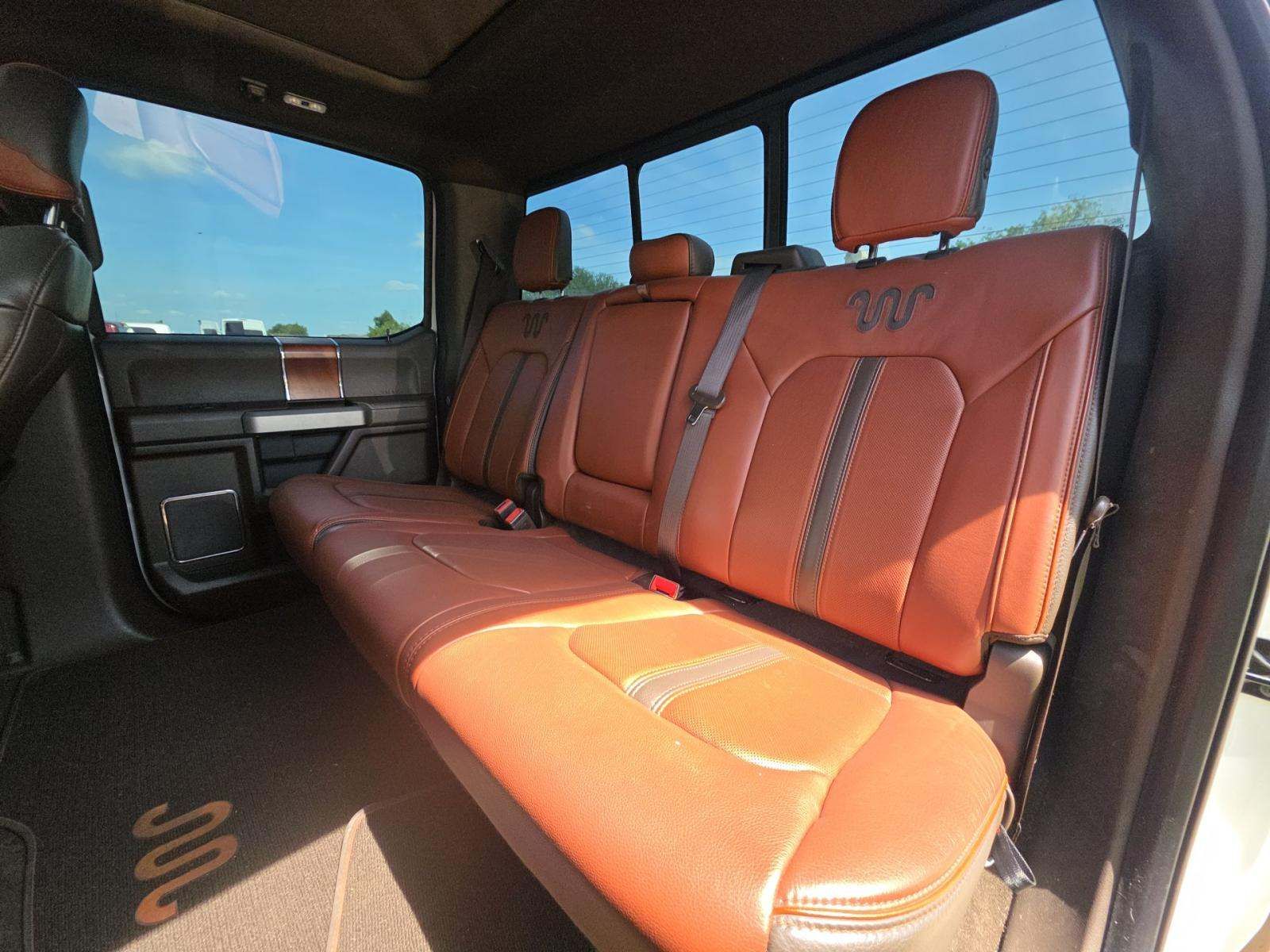 FORD F-150 - 8