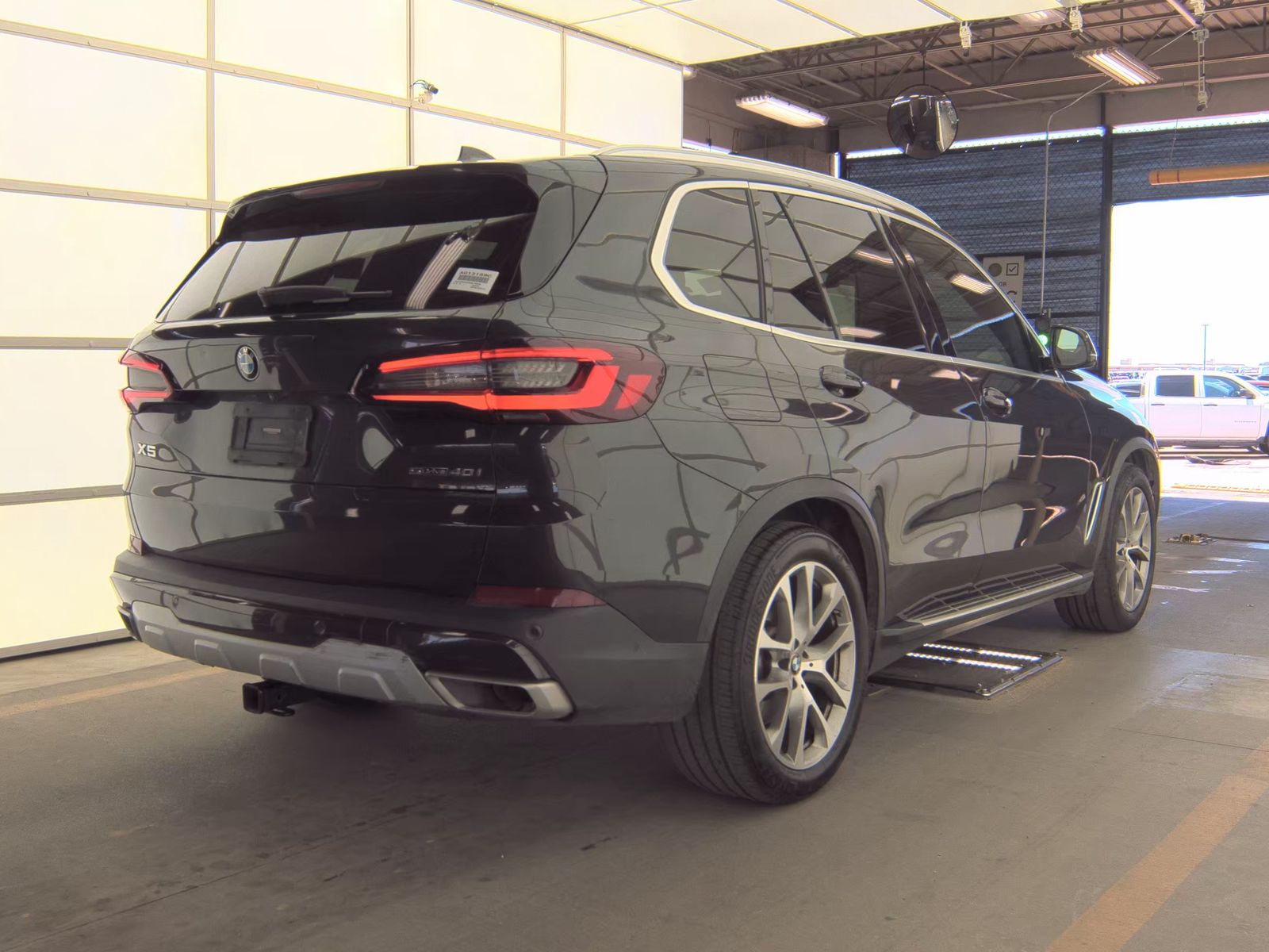 2022 BMW X5 sDrive40i RWD