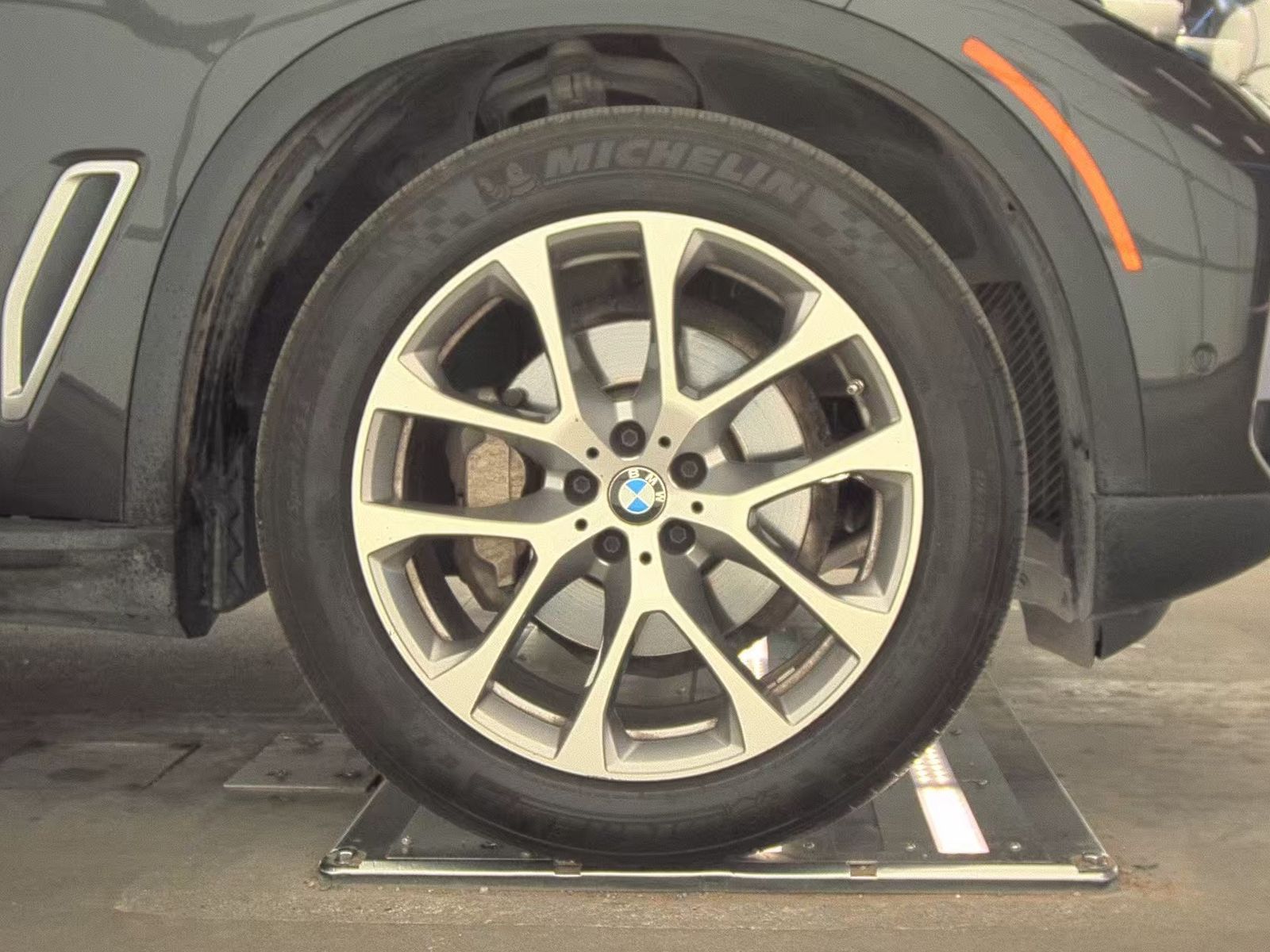 2022 BMW X5 sDrive40i RWD