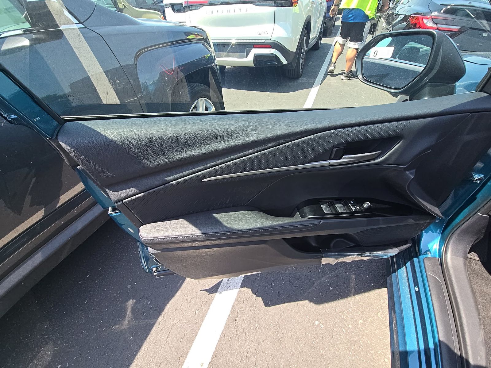 TOYOTA CAMRY - 10