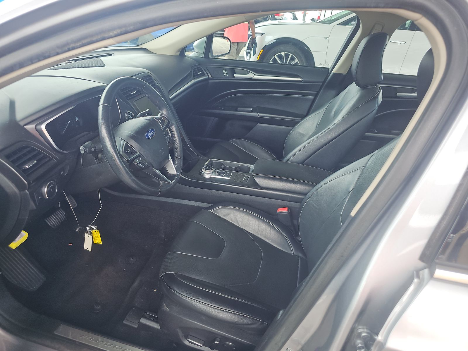 FORD FUSION - 8