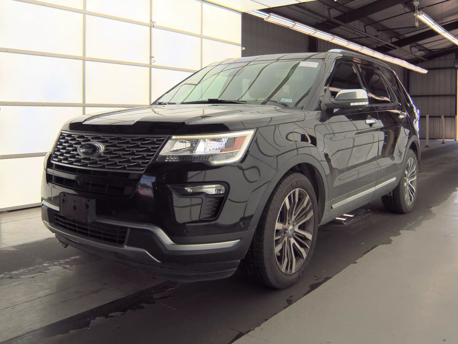 FORD EXPLORER - 1