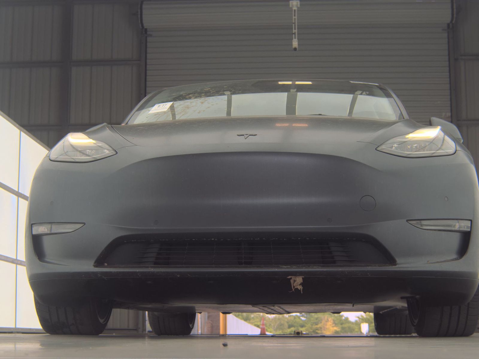 TESLA MODEL Y - 4