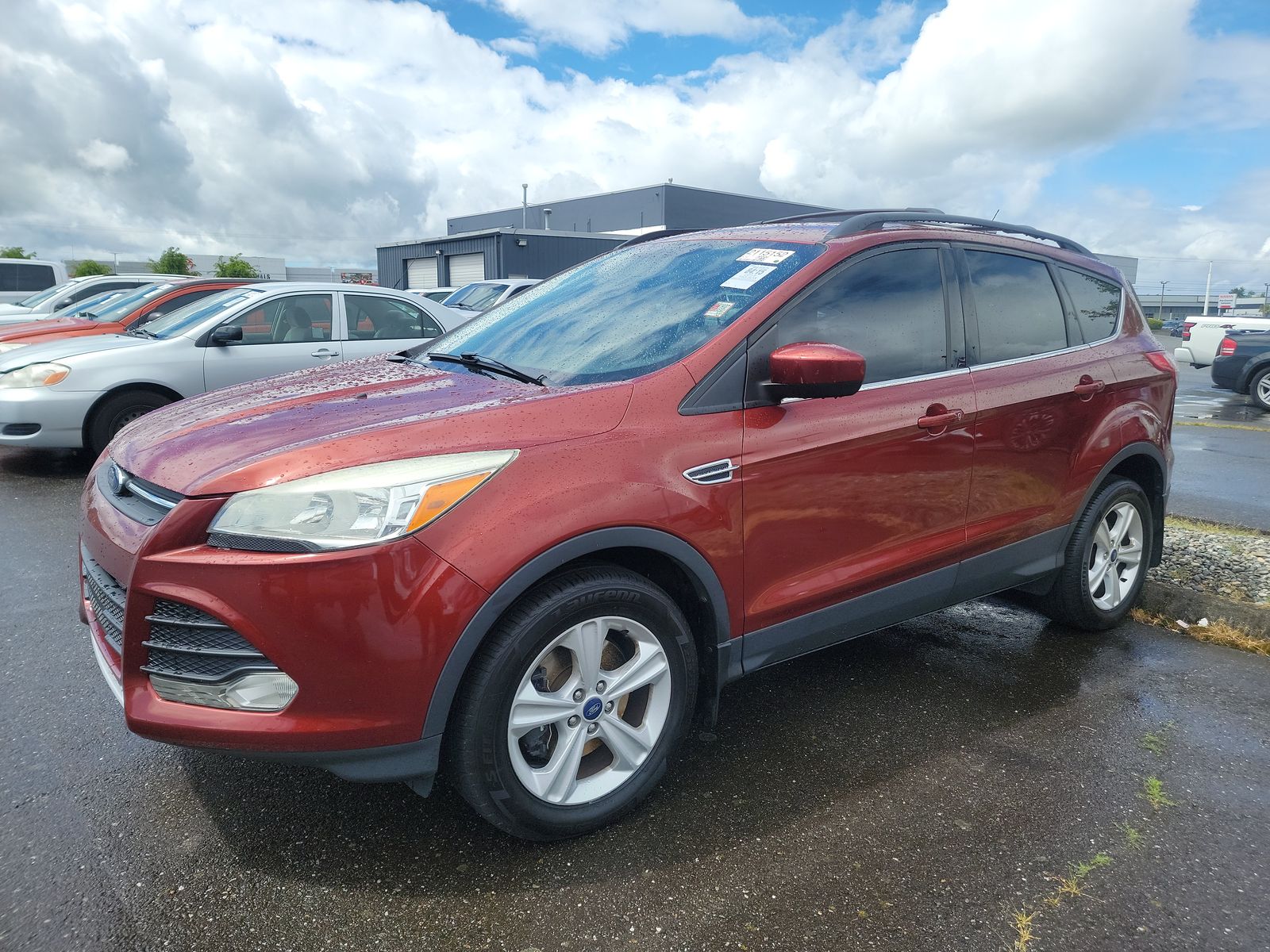 FORD ESCAPE - 1