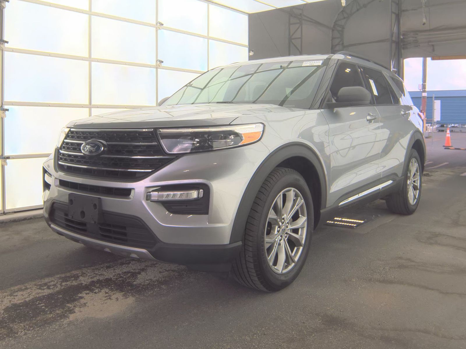 FORD EXPLORER - 1
