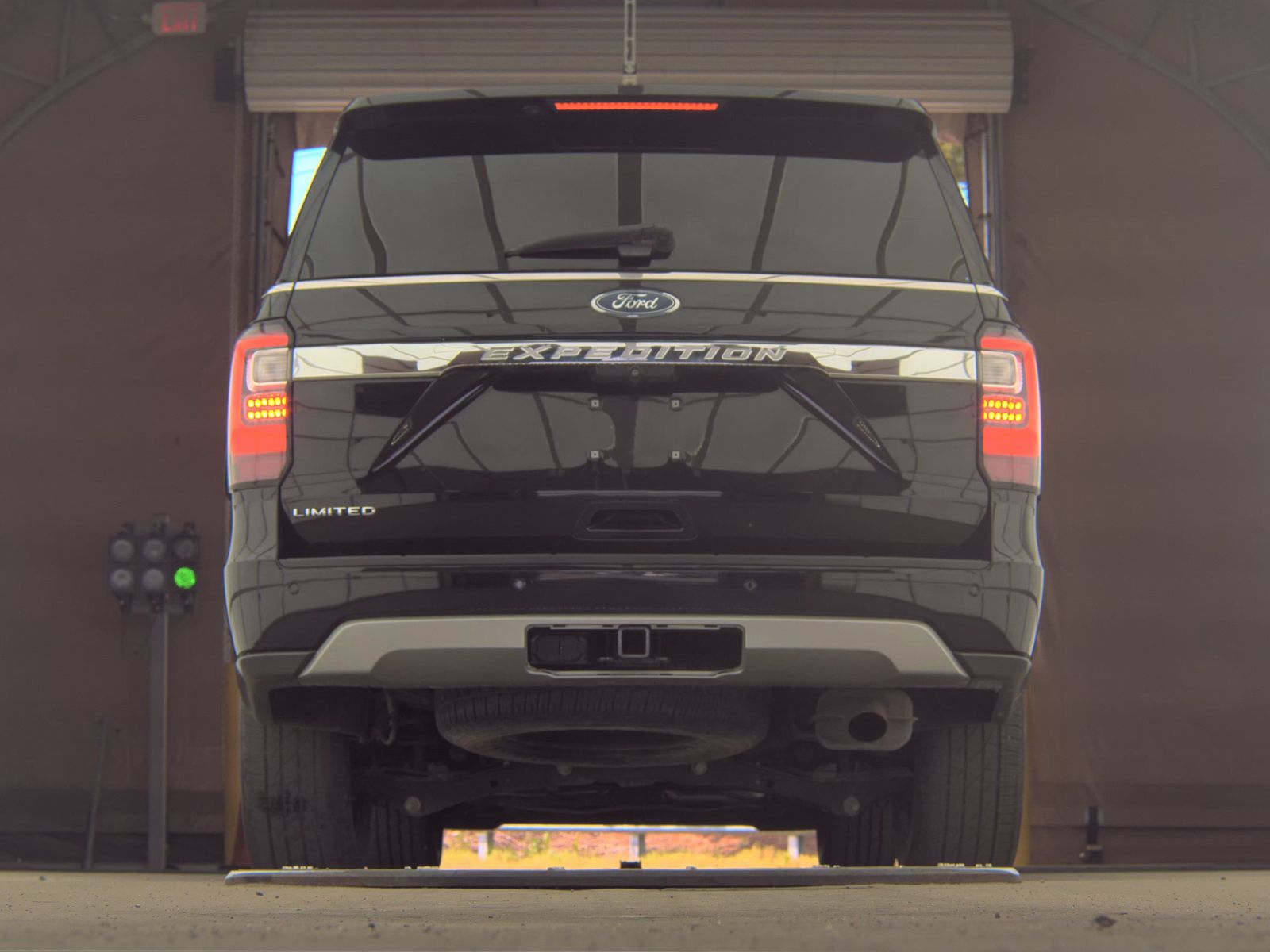 FORD EXPEDITION - 8
