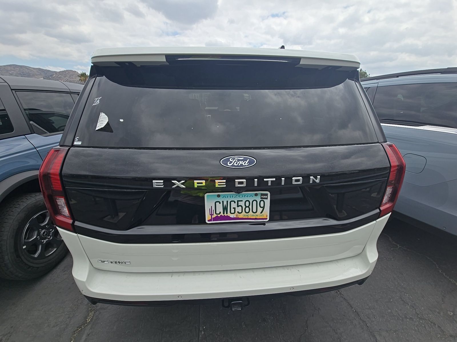 FORD EXPEDITION - 6