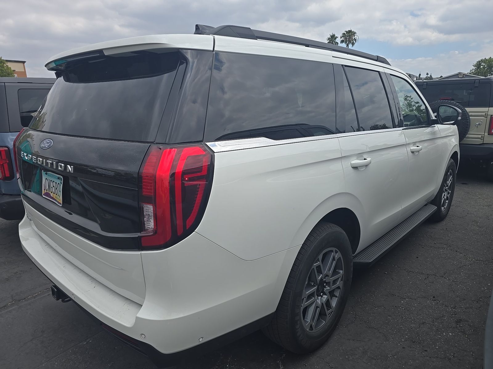 FORD EXPEDITION - 5