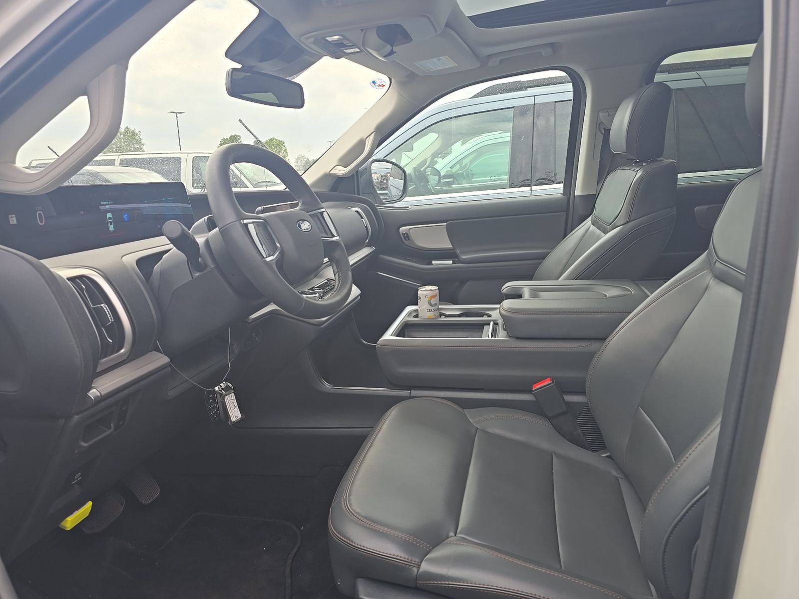 FORD EXPEDITION - 8