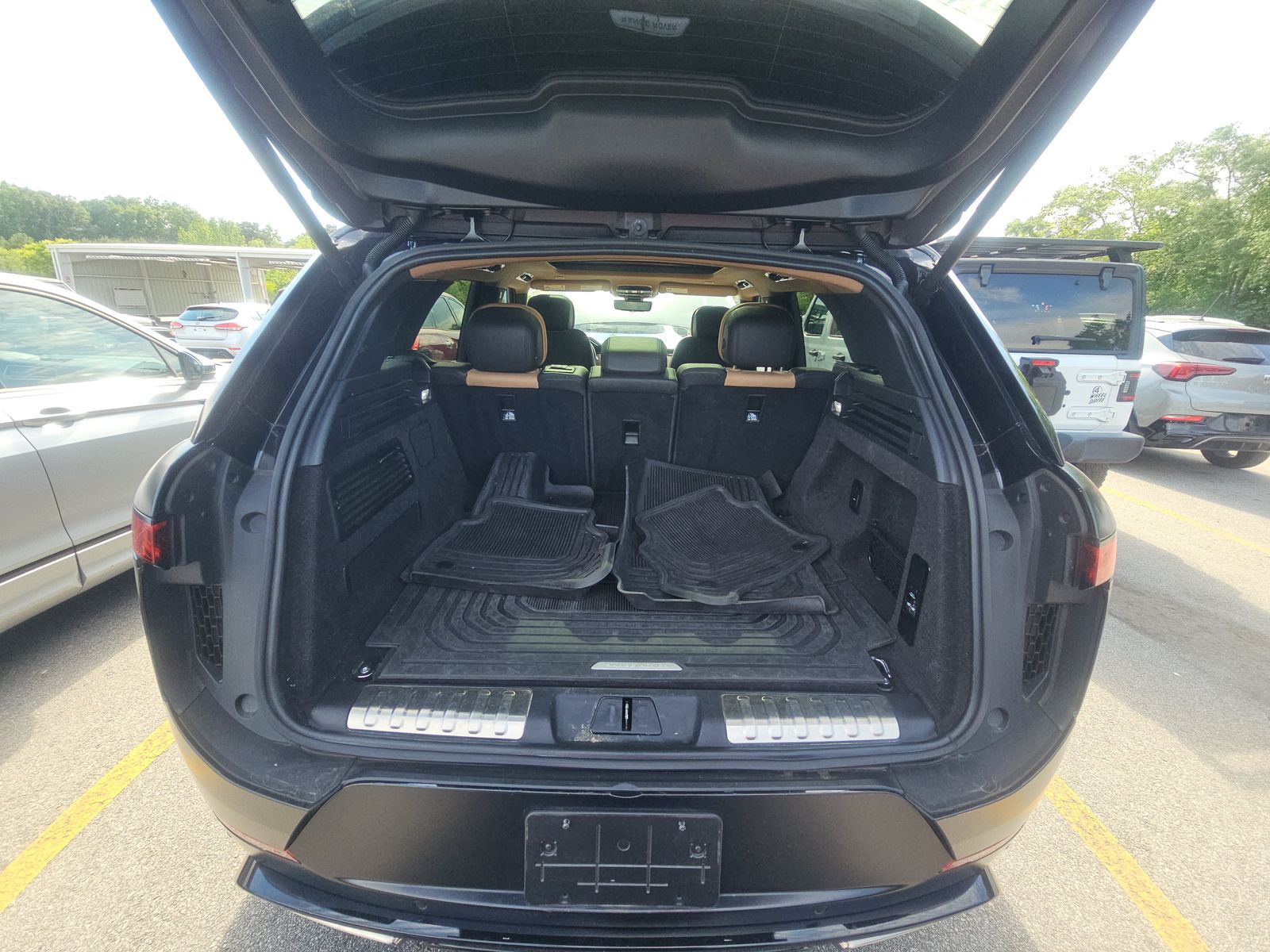 2025 Land Rover Range Rover Sport Plug-In Hybrid Dynamic SE AWD