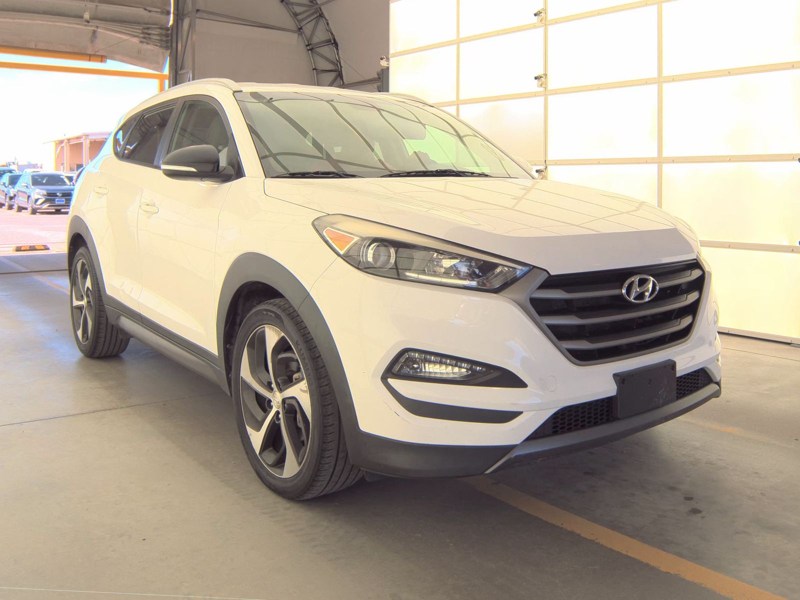 HYUNDAI TUCSON - 5