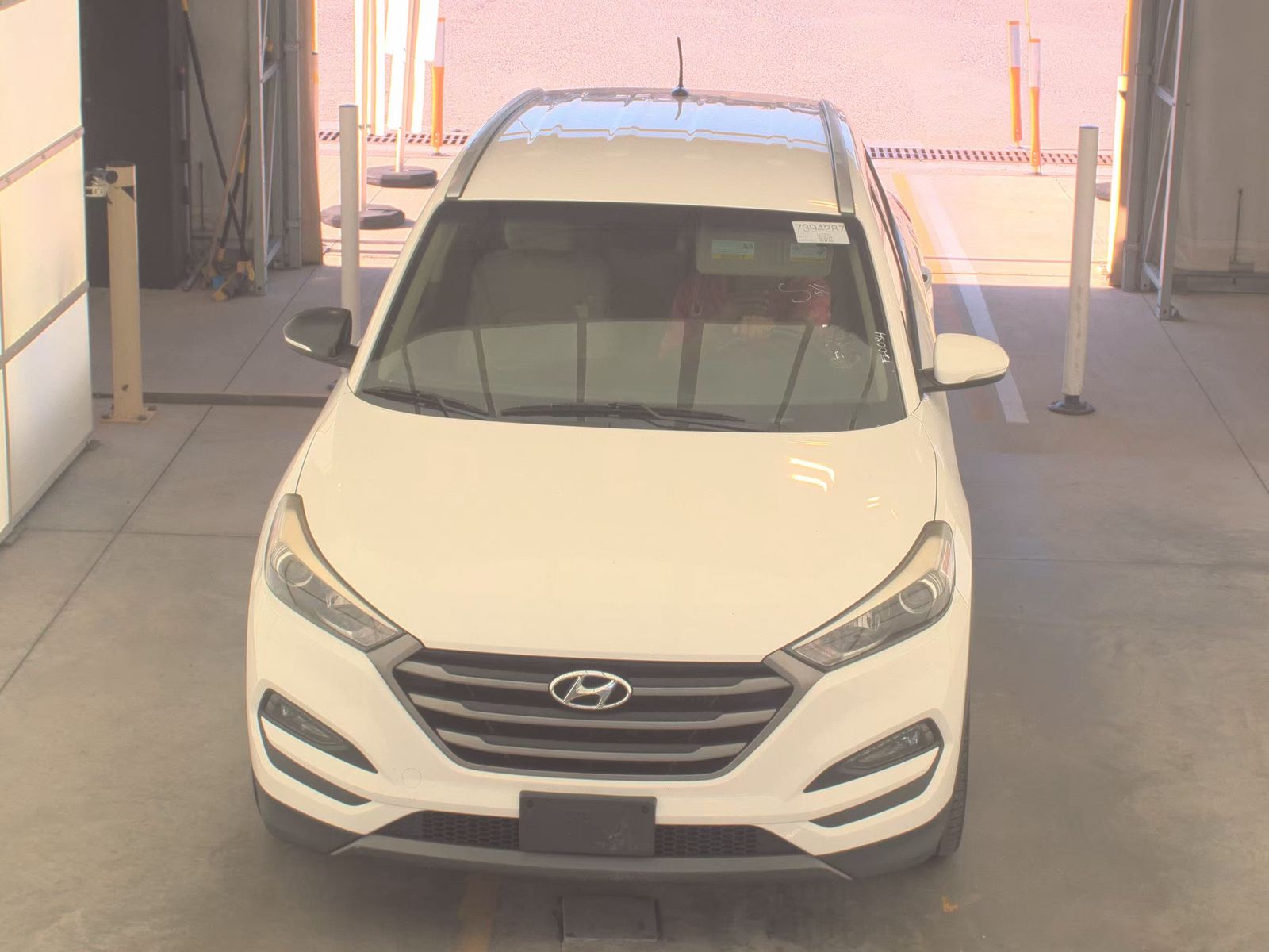 HYUNDAI TUCSON - 3