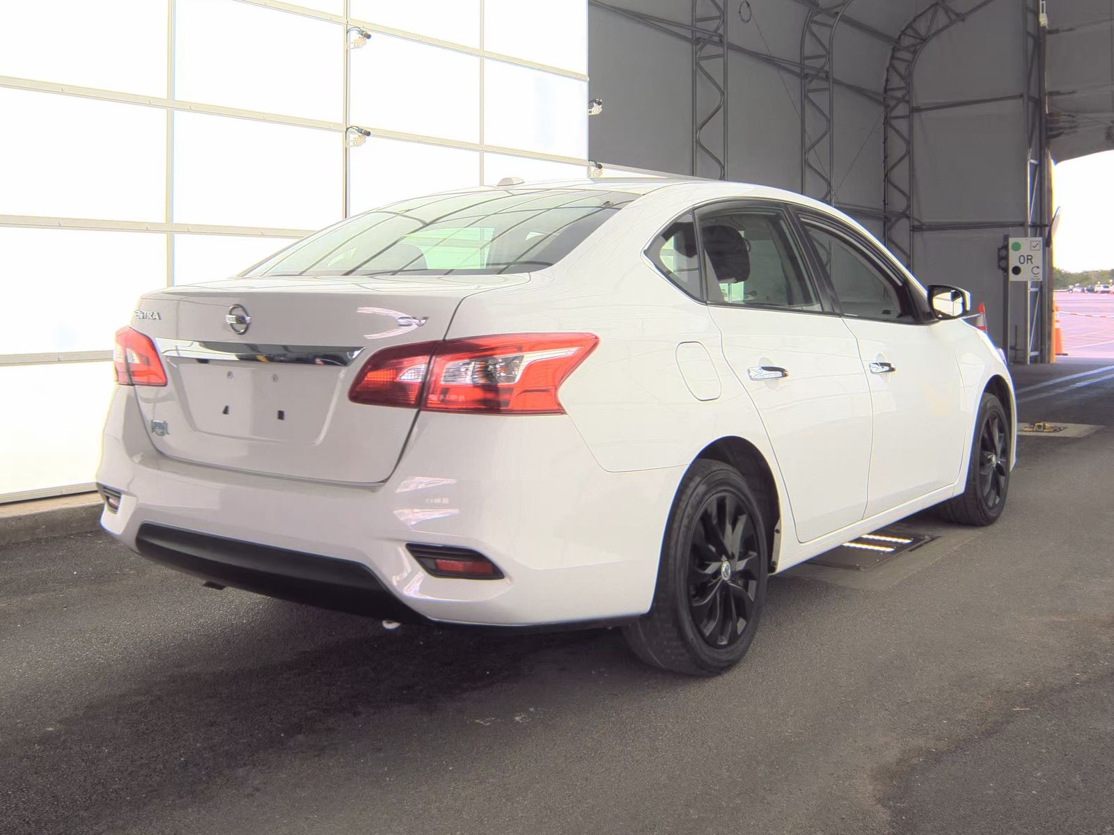 NISSAN SENTRA - 6
