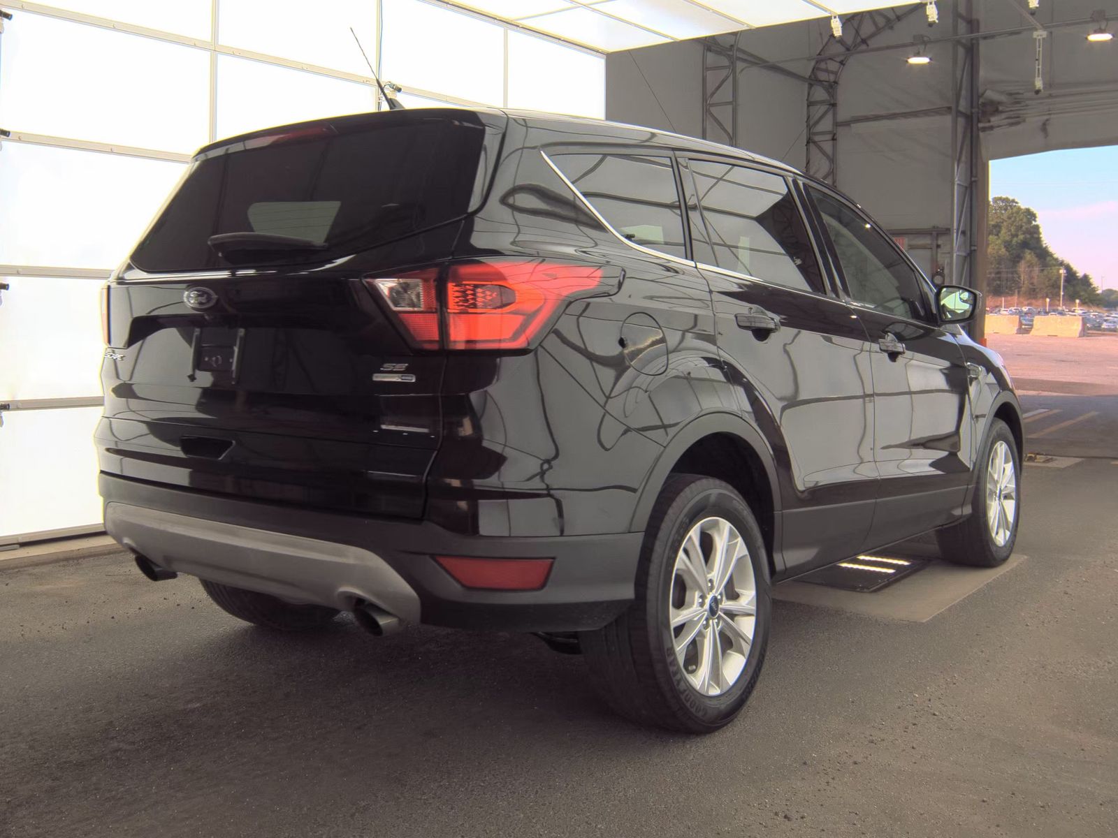 FORD ESCAPE - 6