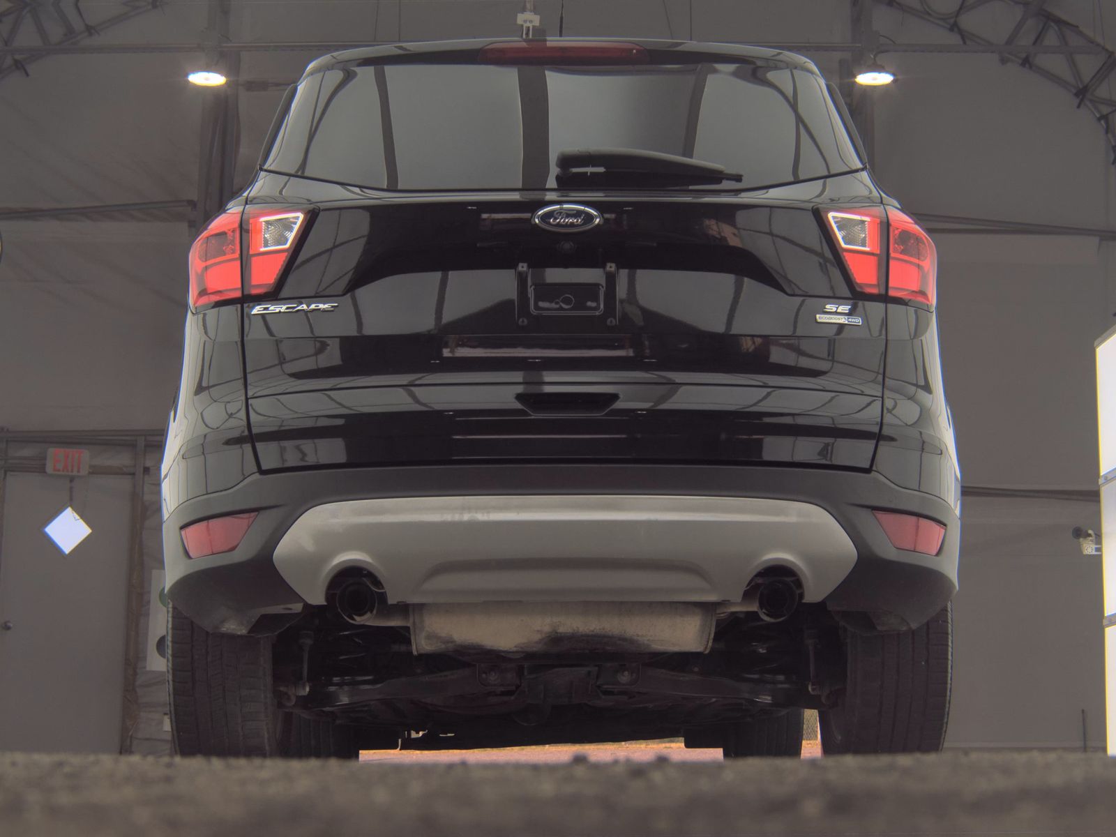 FORD ESCAPE - 8