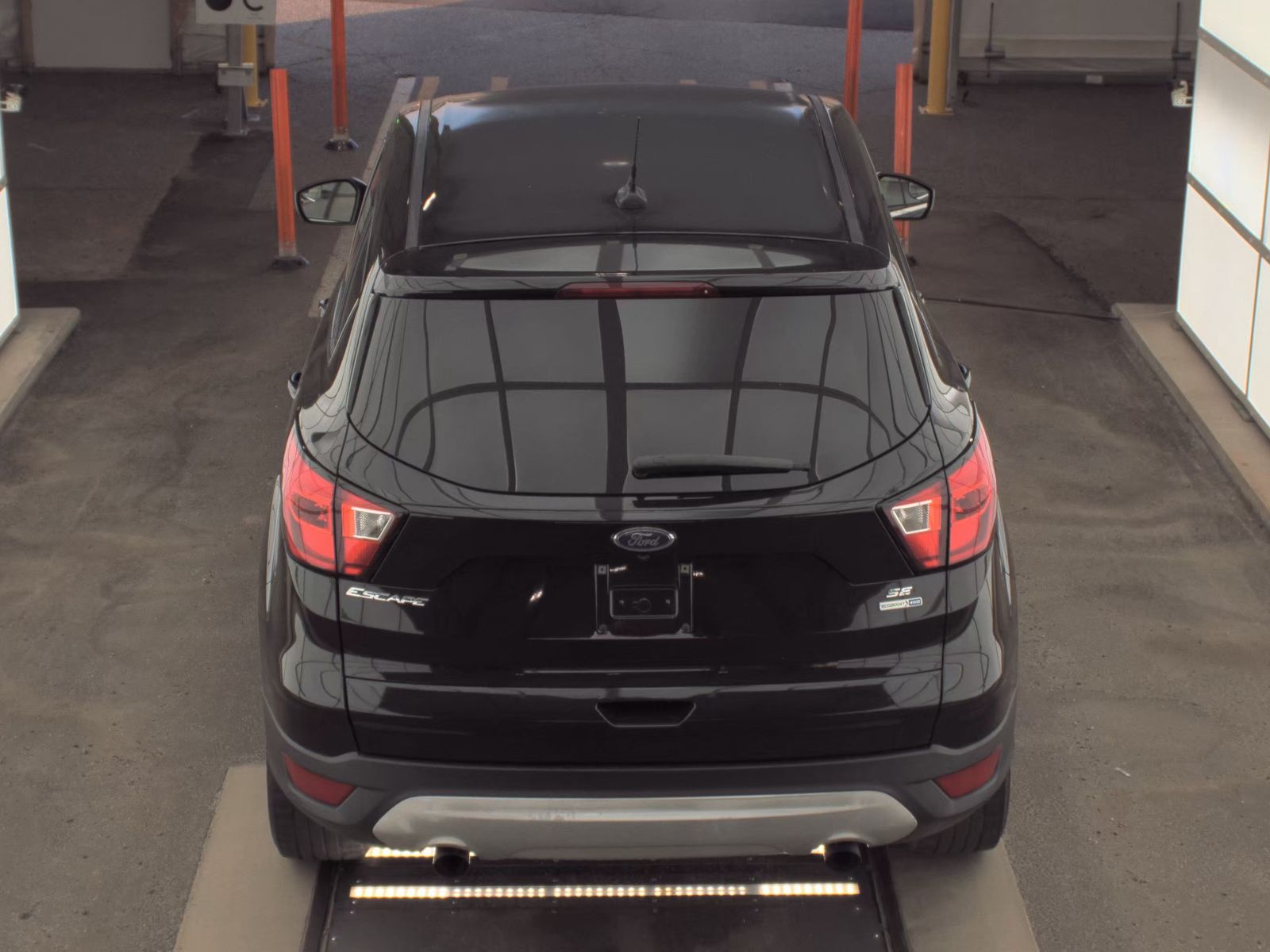 FORD ESCAPE - 7
