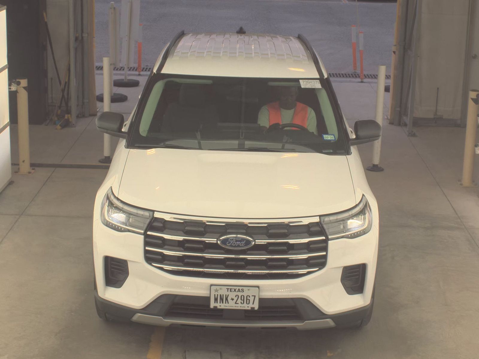 FORD EXPLORER - 3