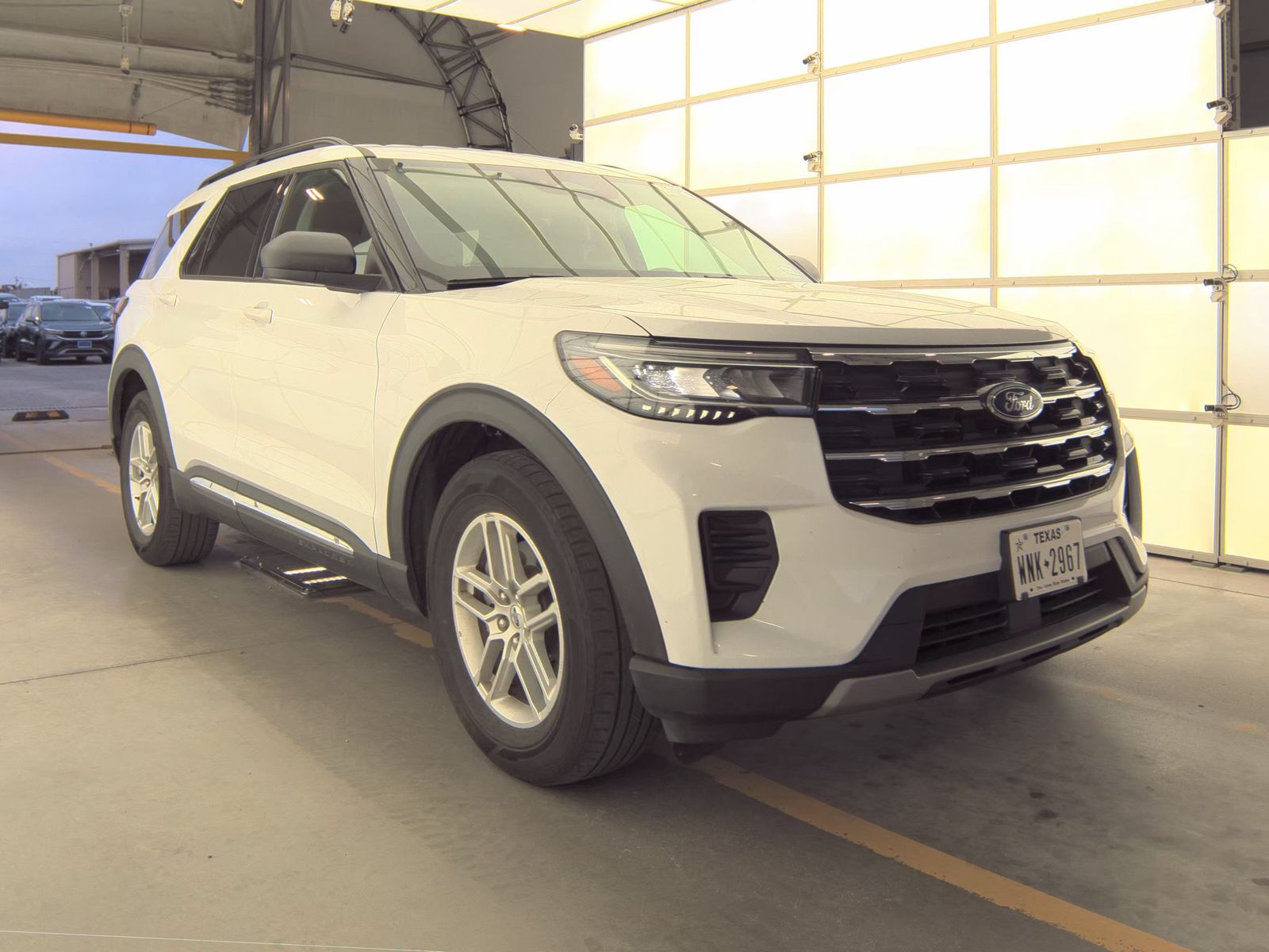 FORD EXPLORER - 5
