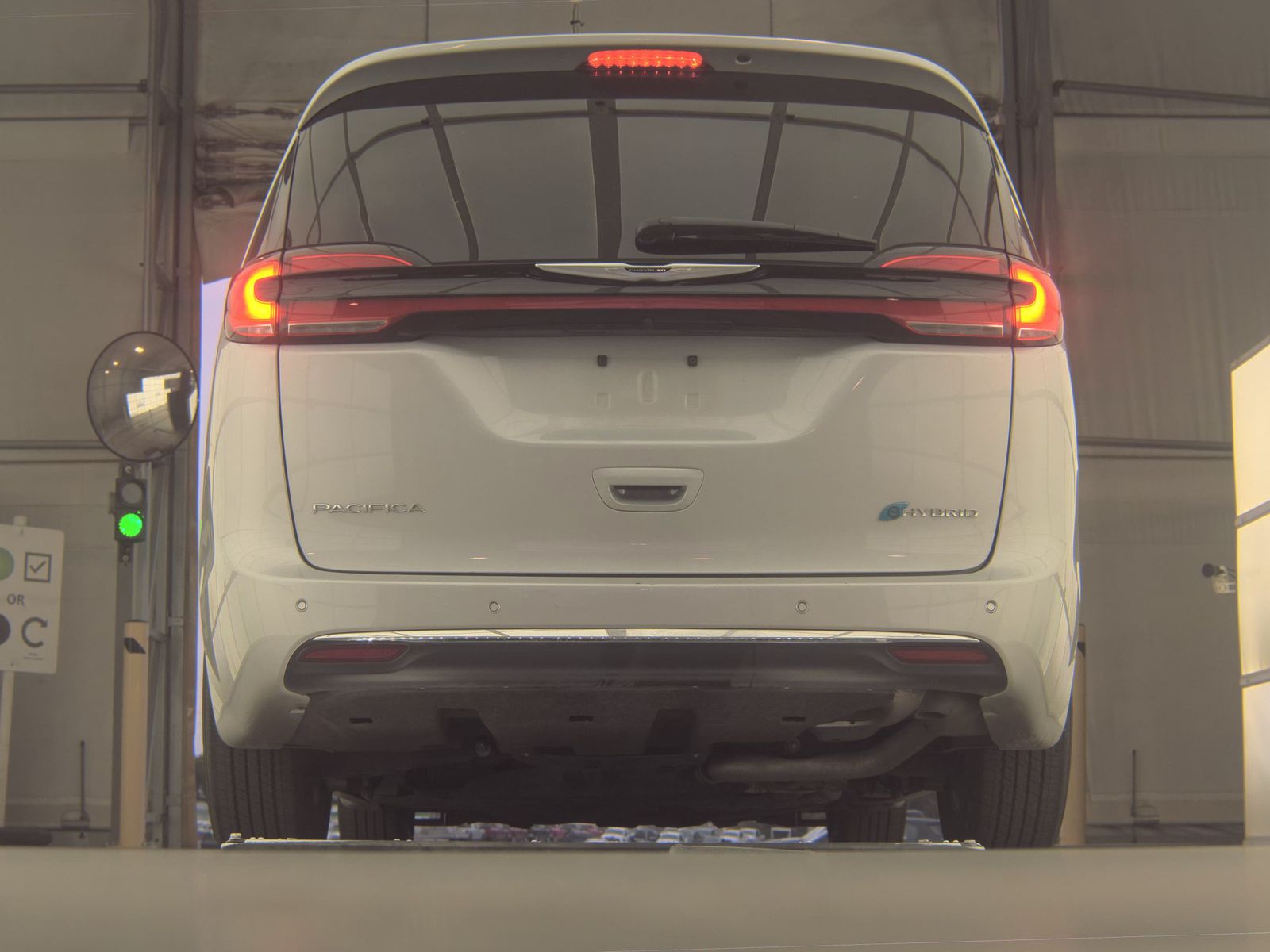 2024 Chrysler Pacifica Hybrid Select FWD