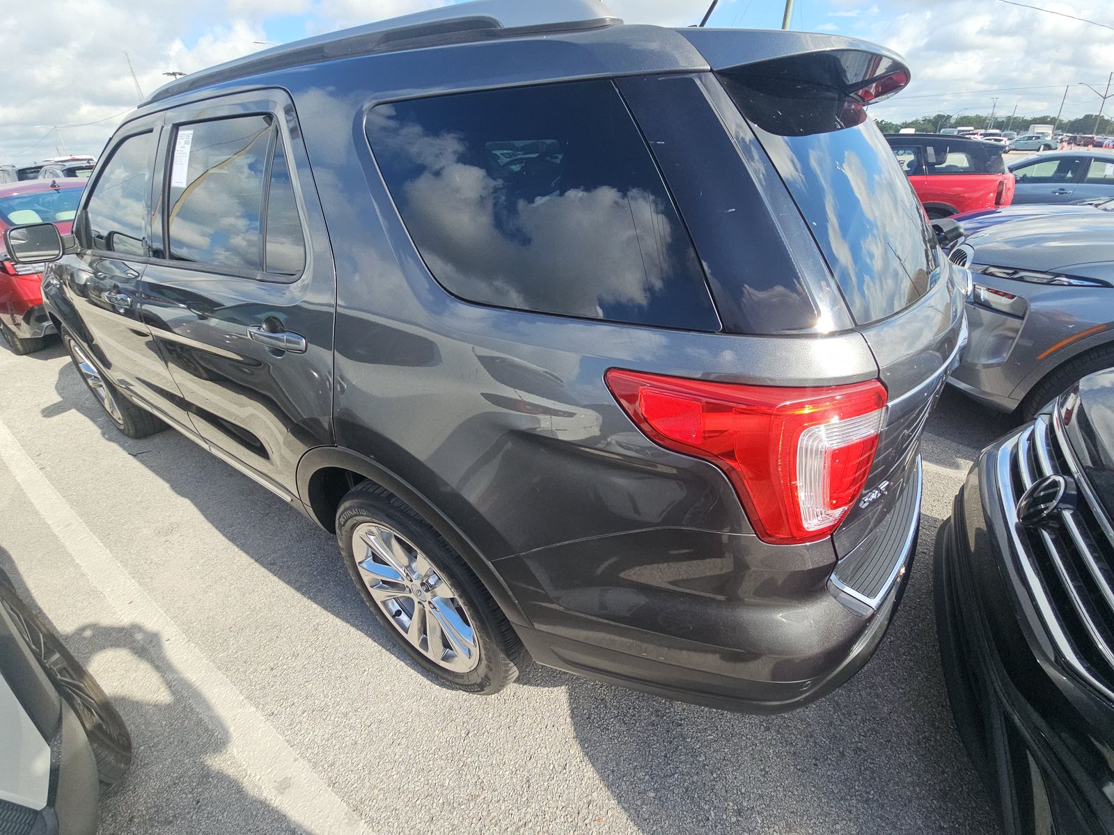 FORD EXPLORER - 7