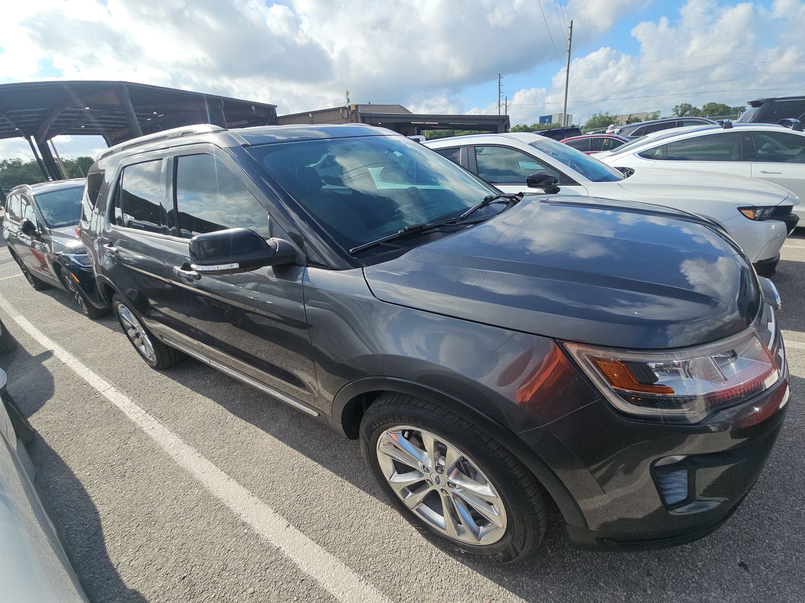 FORD EXPLORER - 4