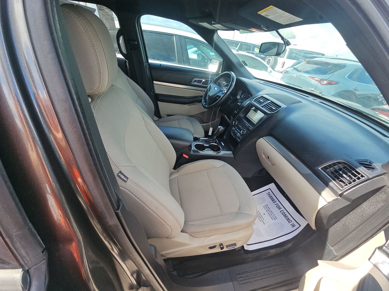 FORD EXPLORER - 9