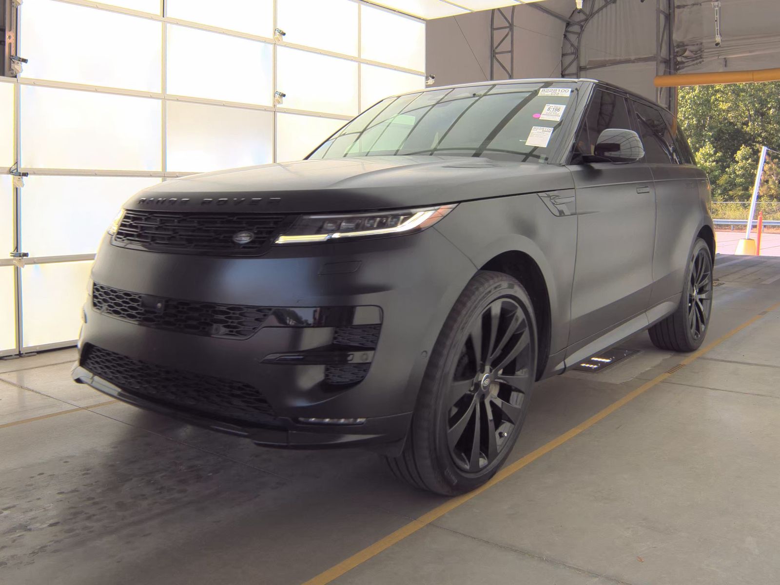 2025 Land Rover Range Rover Sport Plug-In Hybrid Dynamic SE AWD