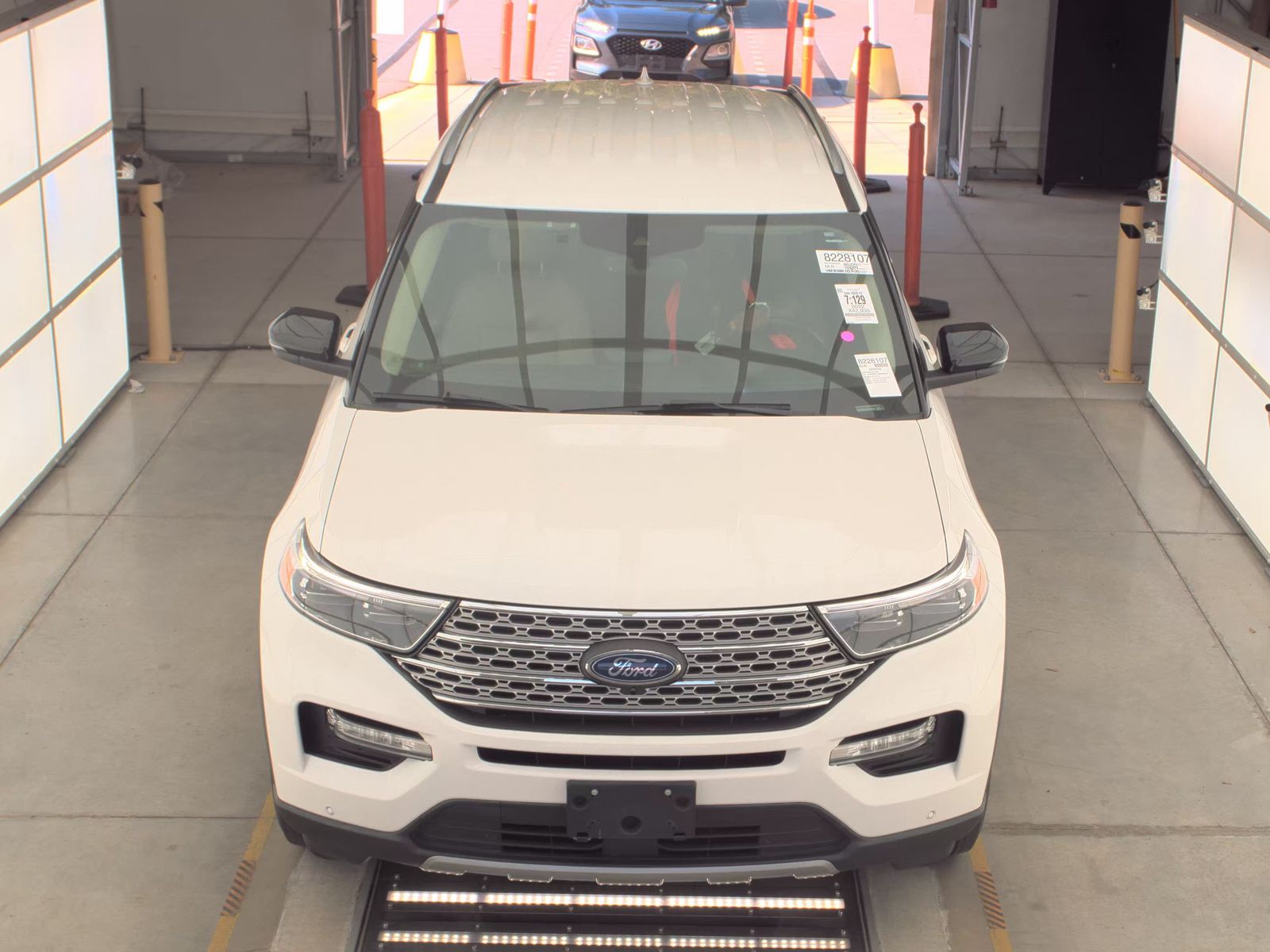 FORD EXPLORER - 3