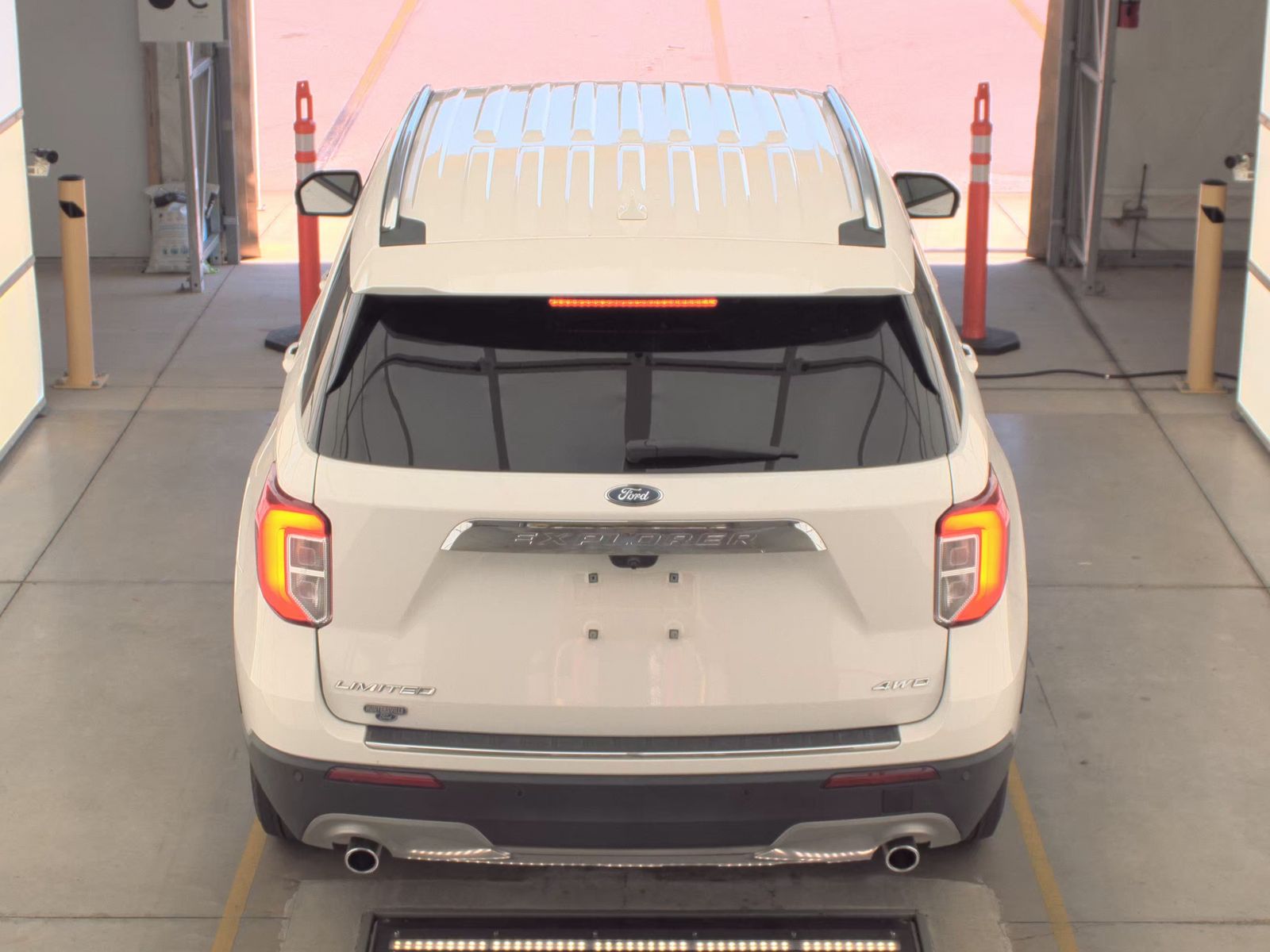 FORD EXPLORER - 7