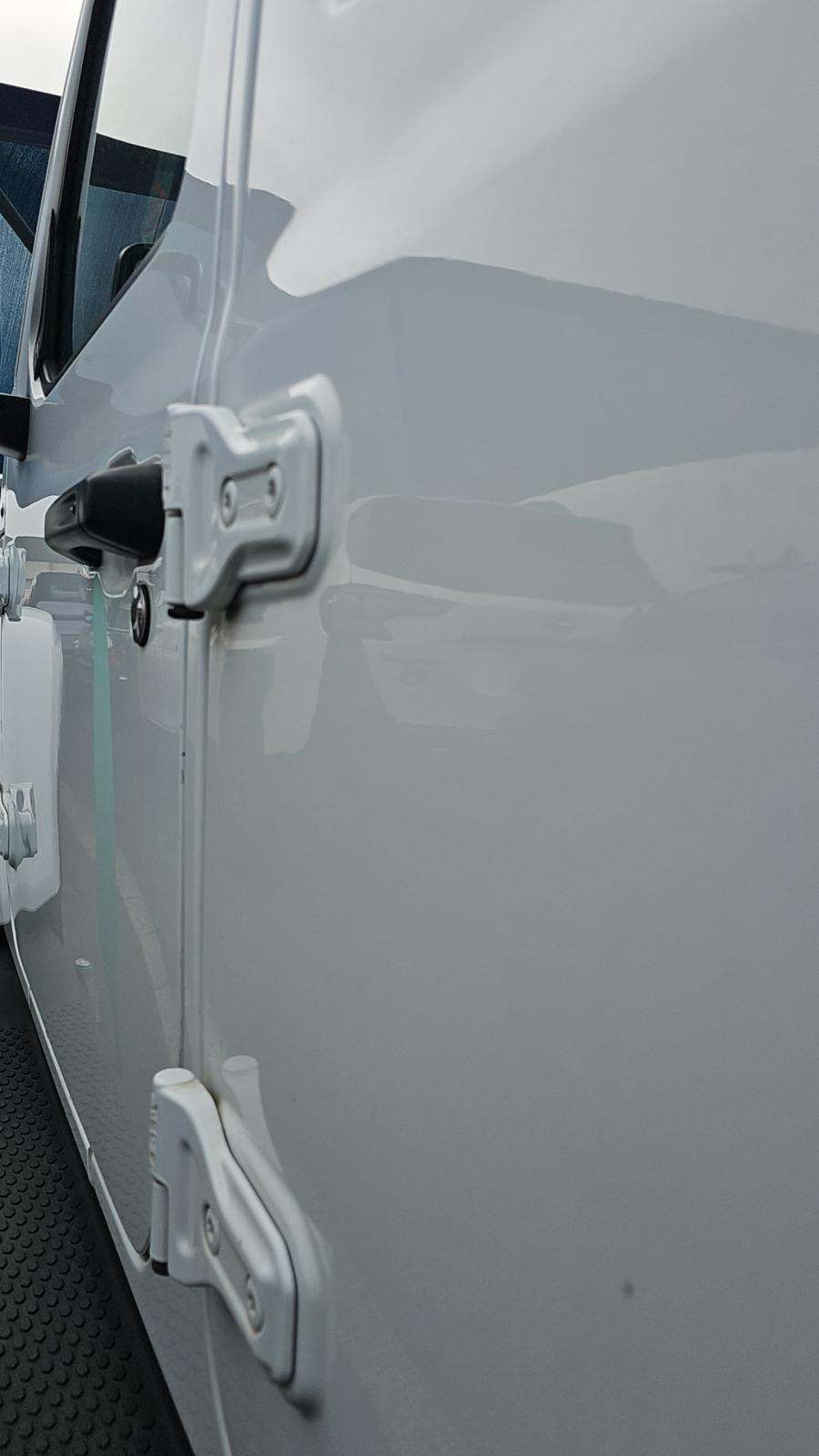 2024 Jeep Wrangler Sahara AWD