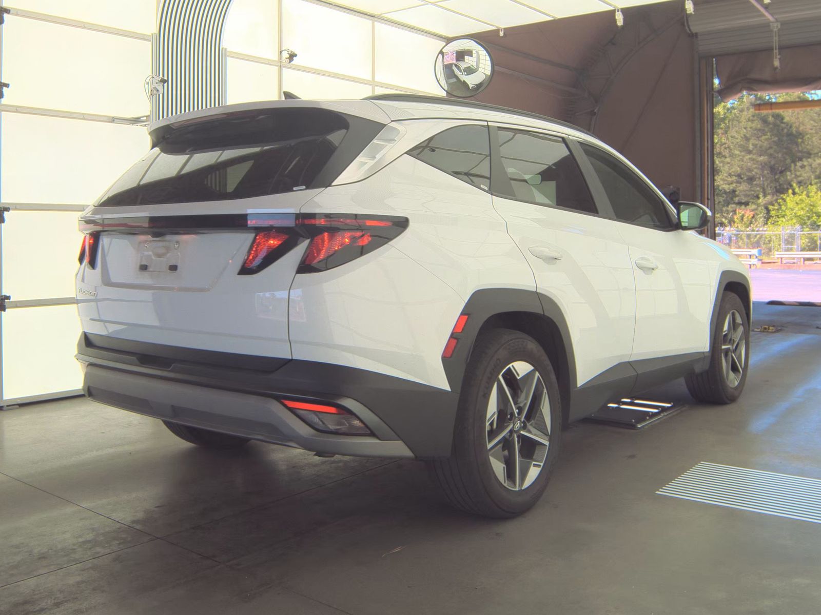 HYUNDAI TUCSON - 6