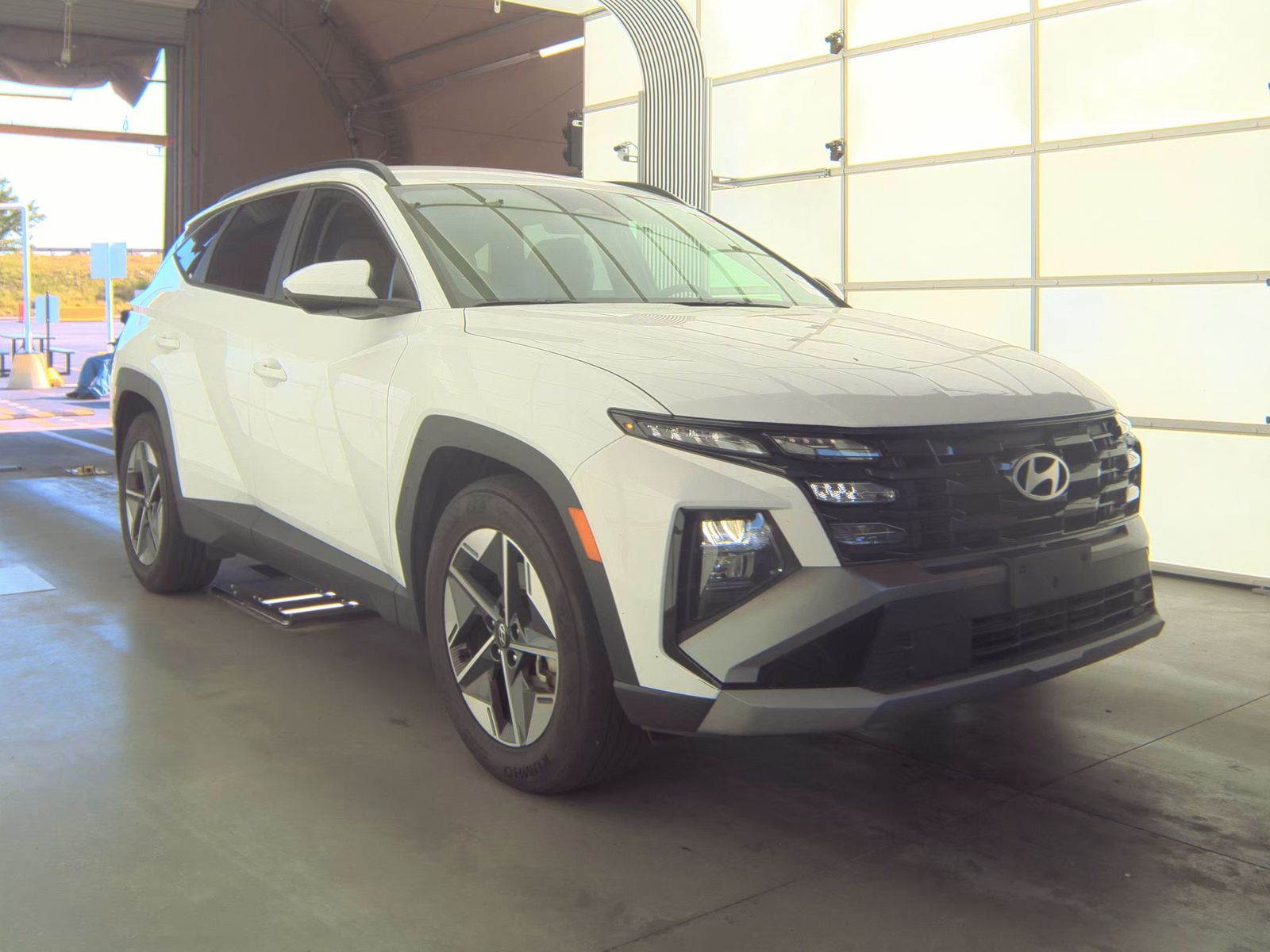 HYUNDAI TUCSON - 5