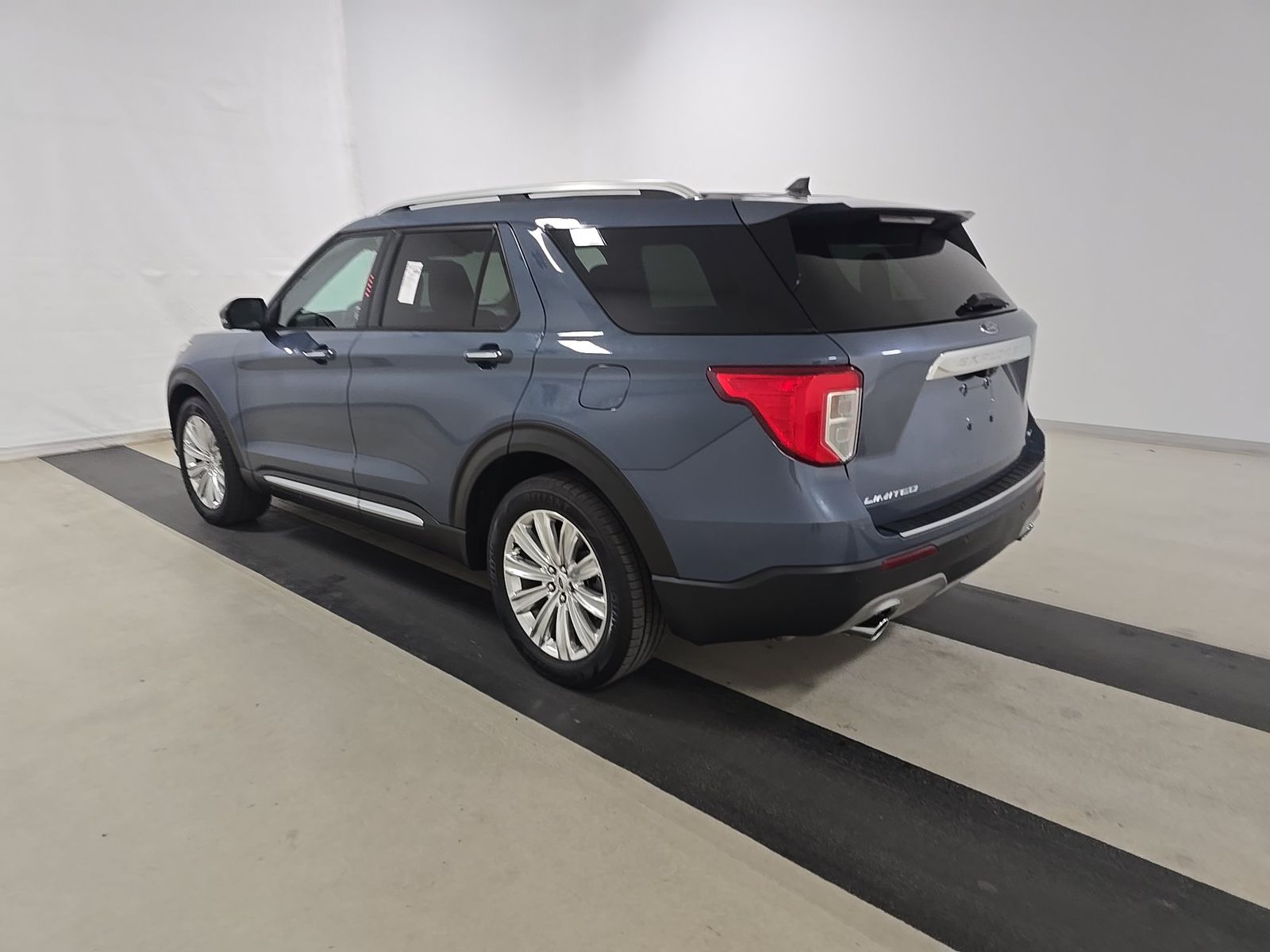 FORD EXPLORER - 7