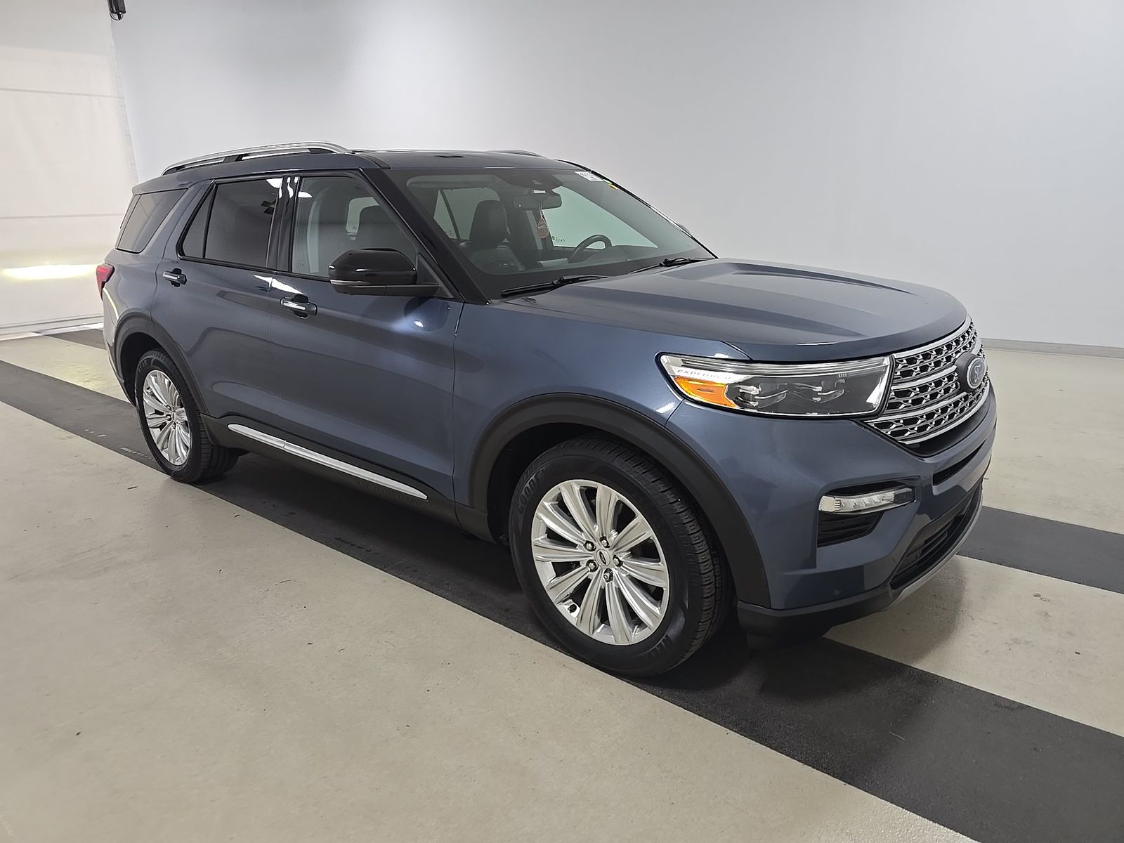FORD EXPLORER - 4